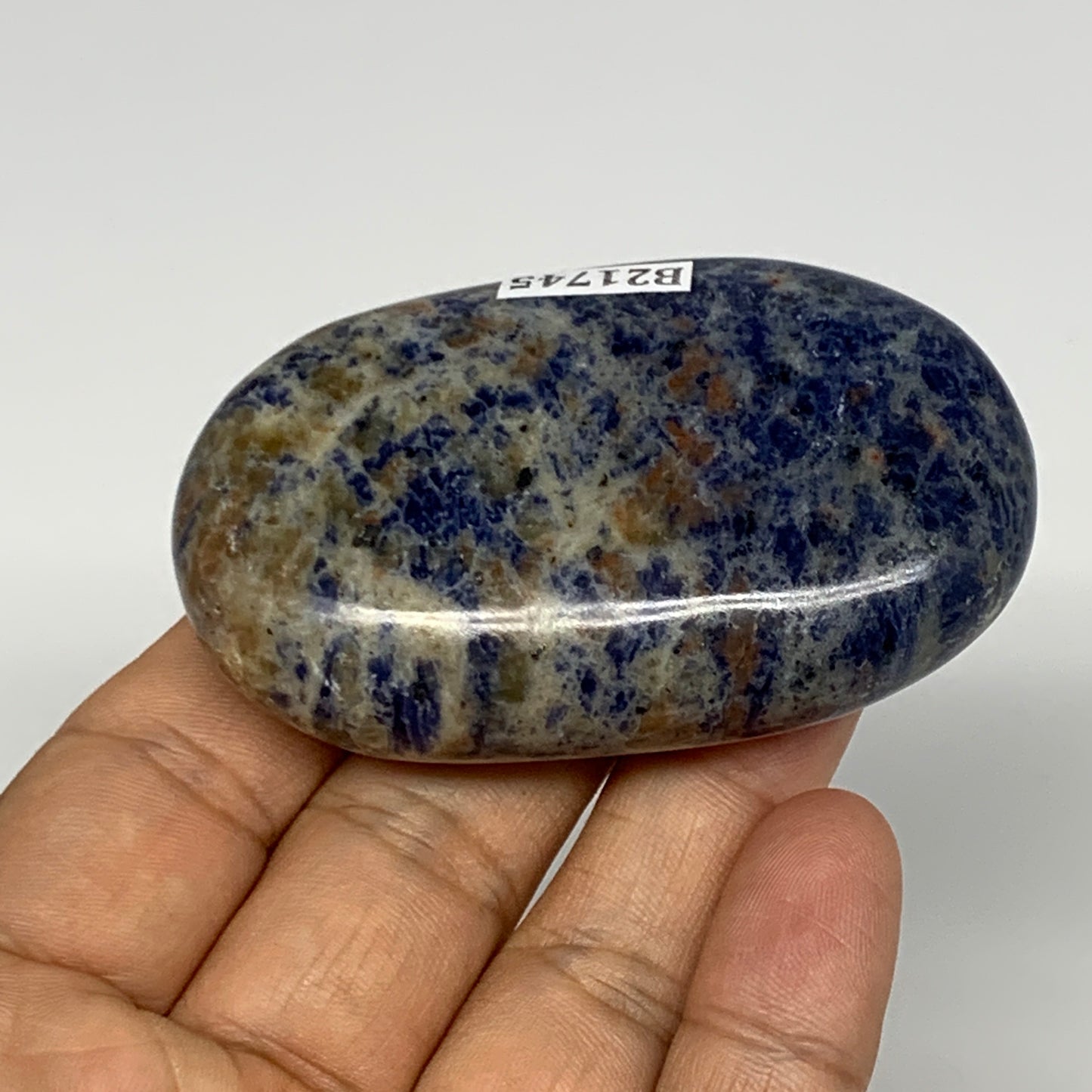 91.7g, 2.7"x1.6"x0.8", Sodalite Palm-Stone Crystal Polished Handmade, B21745