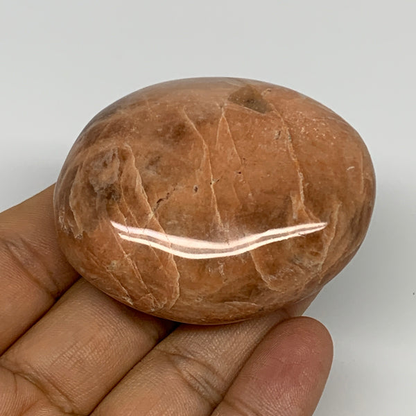 82.4g,2.3"x1.8"x0.9", Peach Moonstone Palm-Stone Polished Reiki Crystal, B15501
