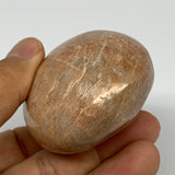 152g,2.6"x2"x1.3", Peach Moonstone Palm-Stone Polished Reiki Crystal, B15510