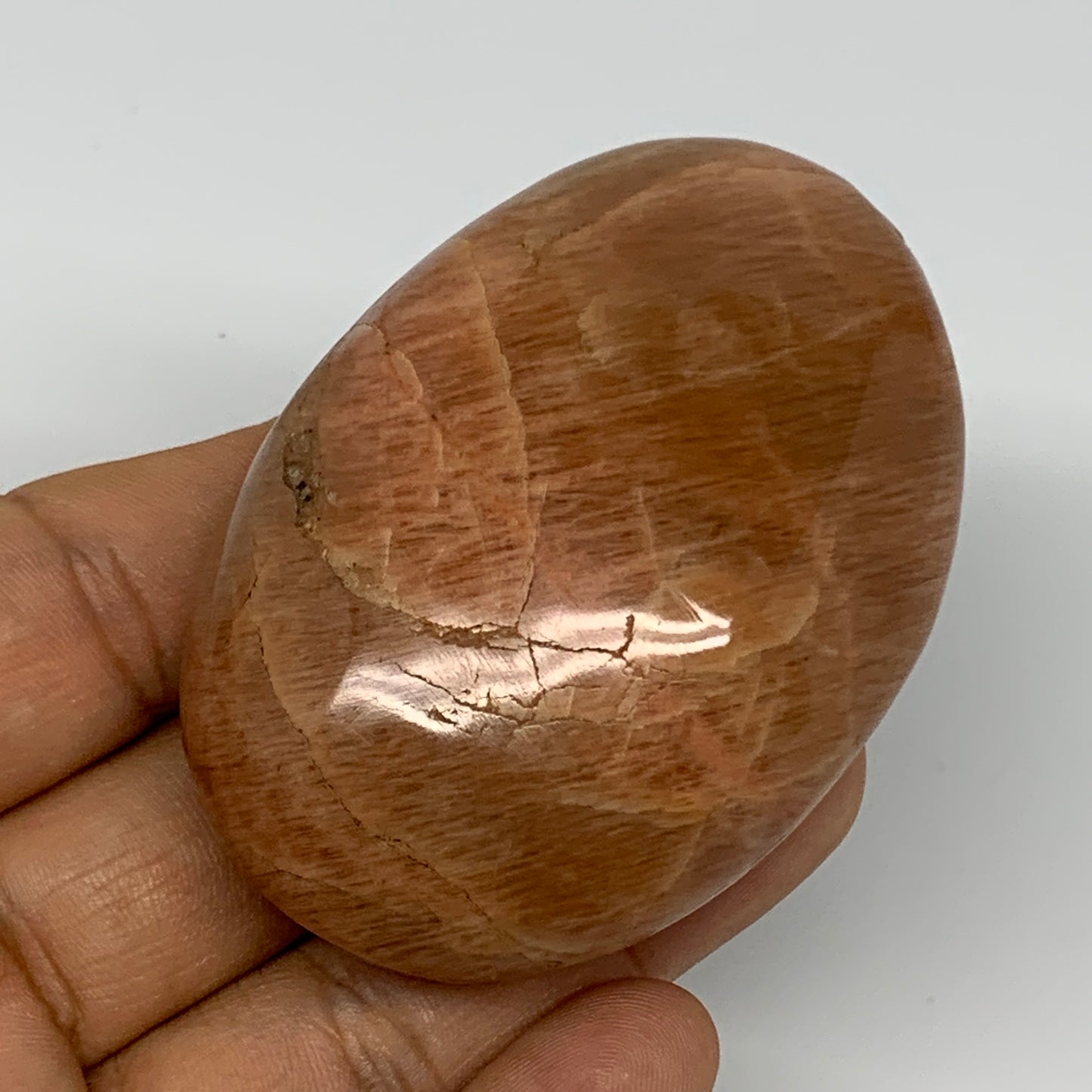 104.8g,2.7"x1.9"x1", Peach Moonstone Palm-Stone Polished Reiki Crystal, B15516