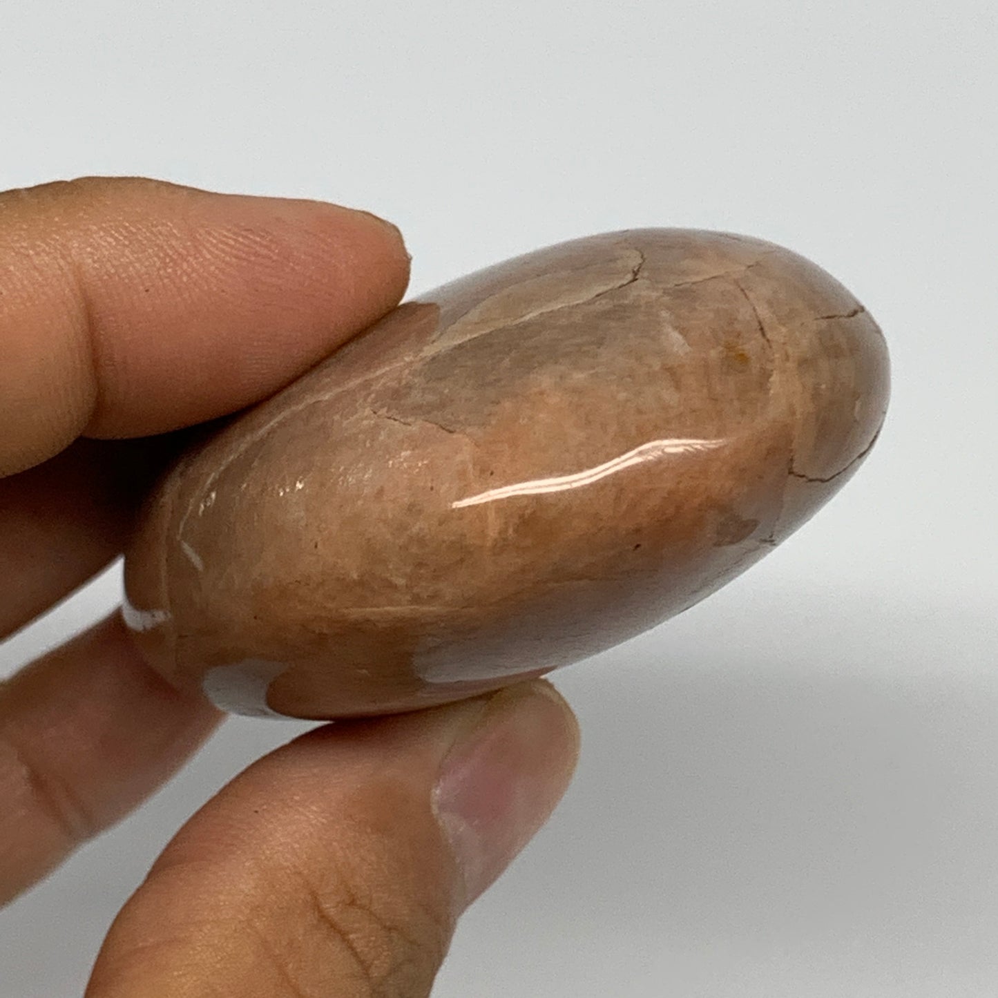 111.3g,2.6"x1.9"x1", Peach Moonstone Palm-Stone Polished Reiki Crystal, B15541