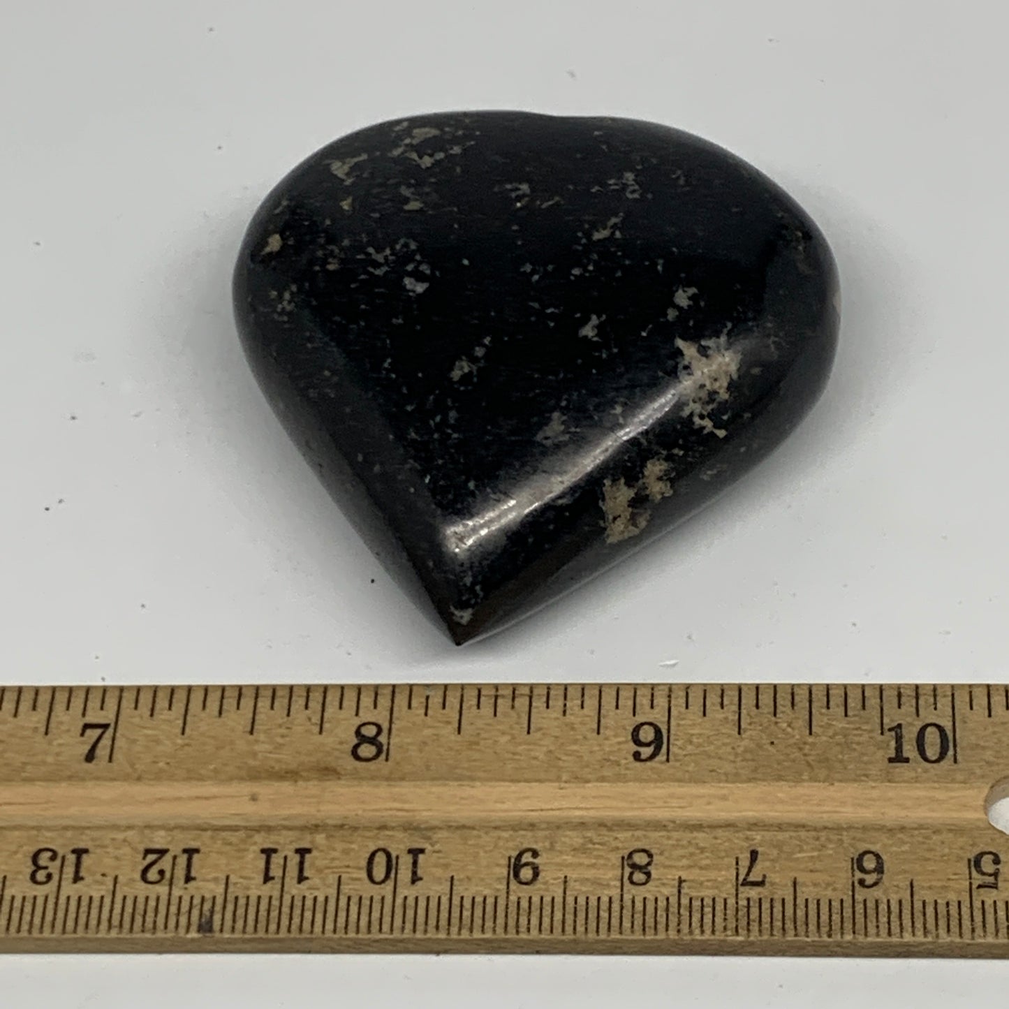 126.7g, 2.2"x2.3"x0.9", Black Tourmaline Heart Polished Crystal Home Decor, B218