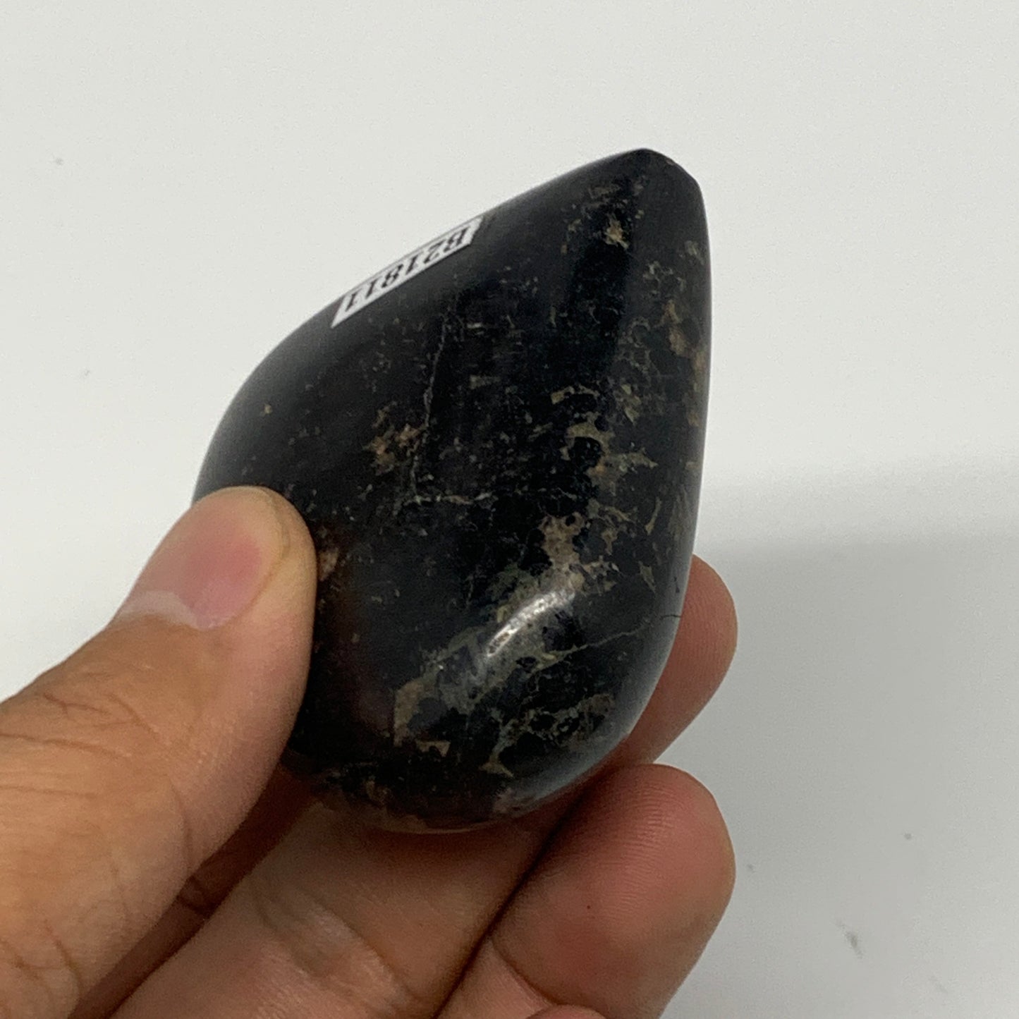 118g, 2.2"x2.3"x0.9", Black Tourmaline Heart Polished Crystal Home Decor, B21811