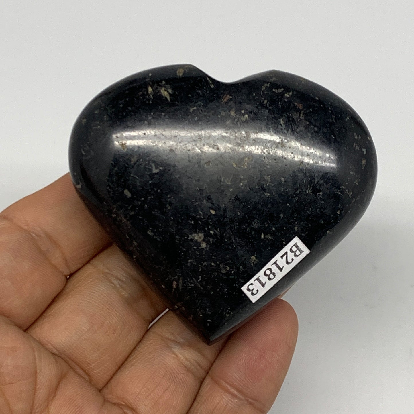 138.8g, 2.2"x2.5"x0.9", Black Tourmaline Heart Polished Crystal Home Decor, B218