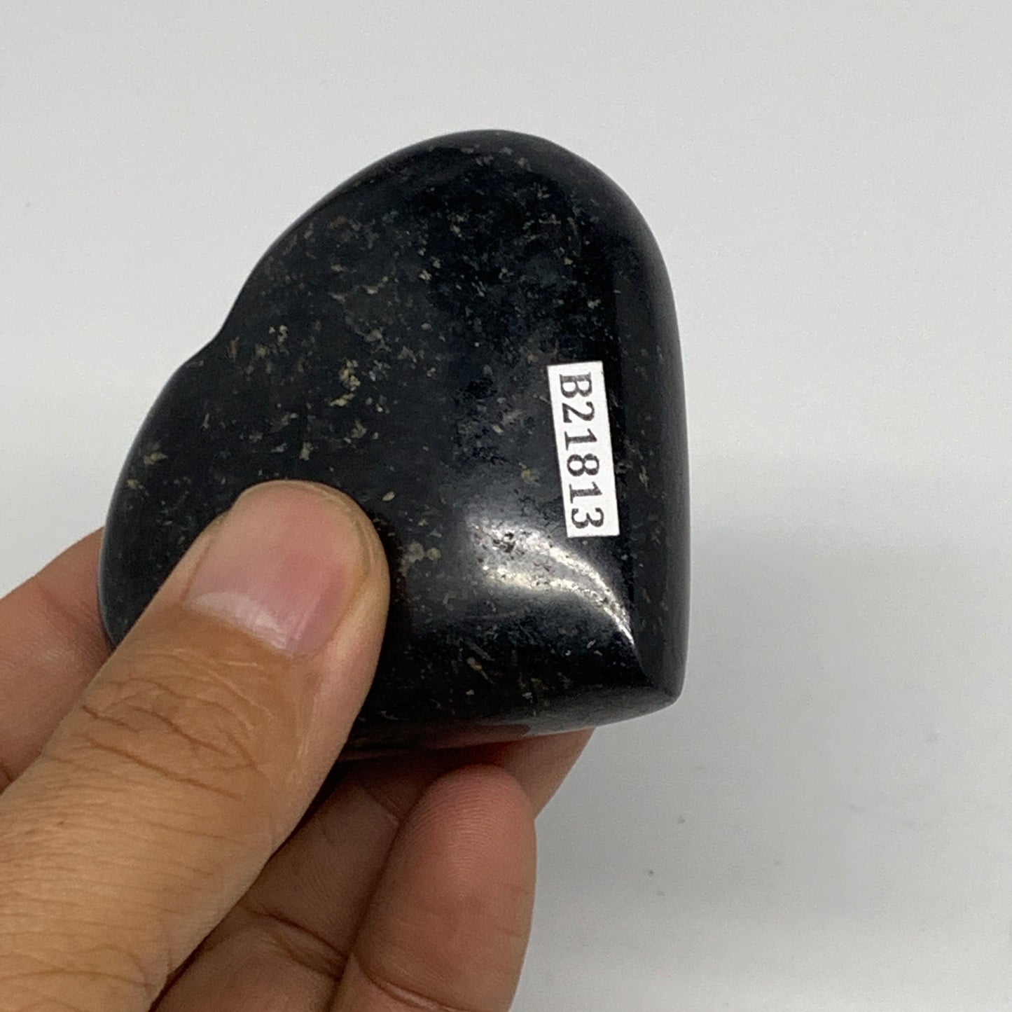 138.8g, 2.2"x2.5"x0.9", Black Tourmaline Heart Polished Crystal Home Decor, B218