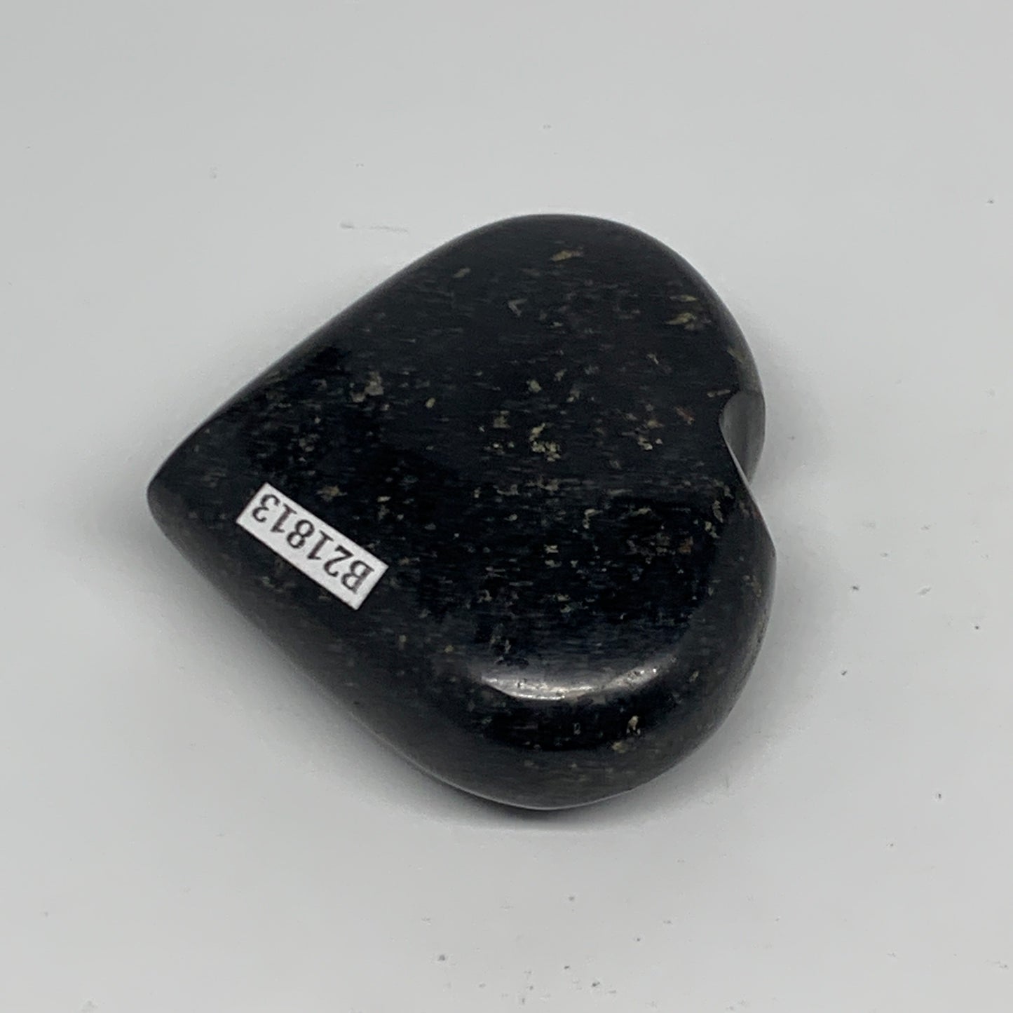 138.8g, 2.2"x2.5"x0.9", Black Tourmaline Heart Polished Crystal Home Decor, B218