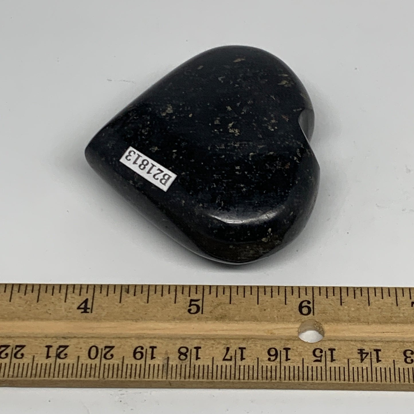 138.8g, 2.2"x2.5"x0.9", Black Tourmaline Heart Polished Crystal Home Decor, B218