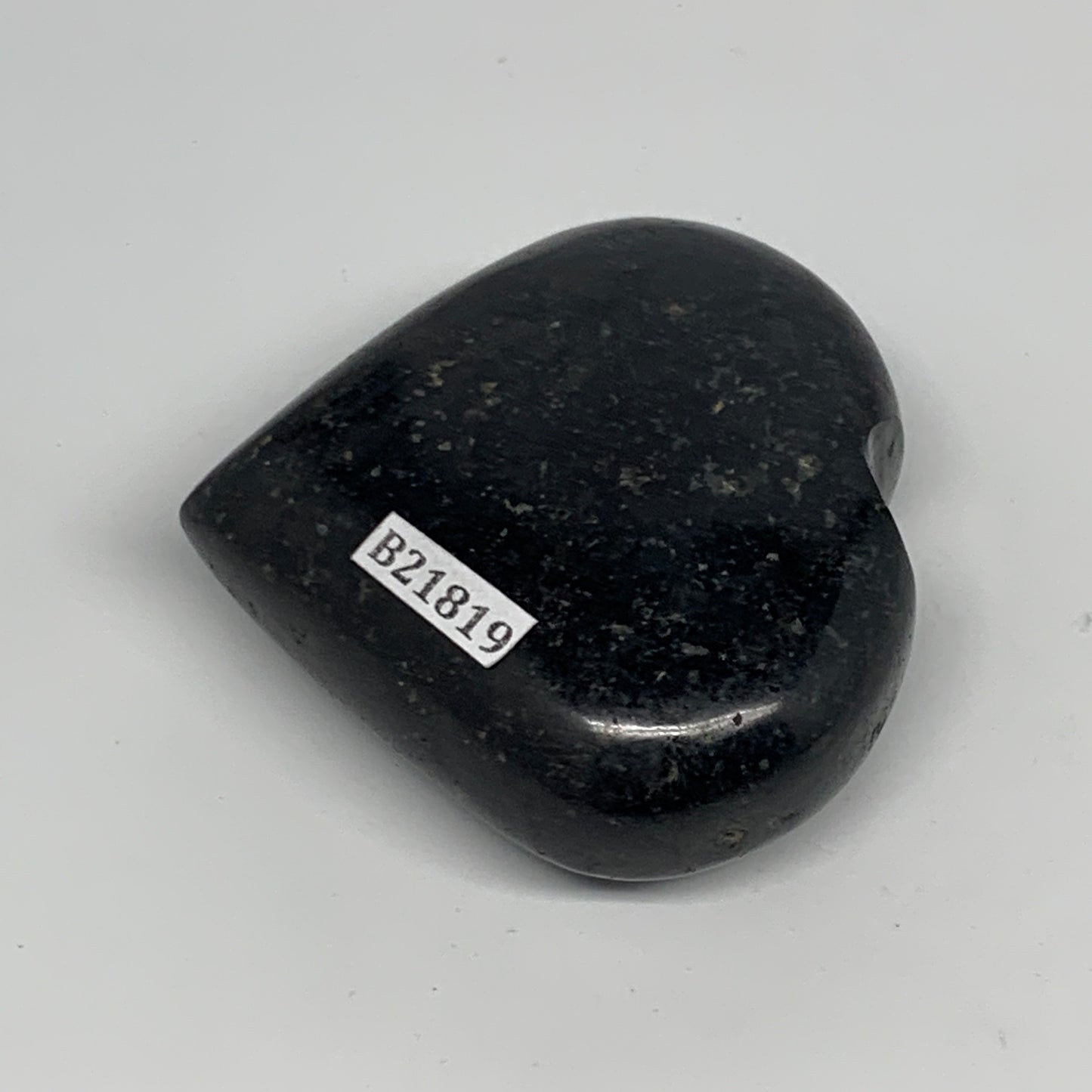 130.5g, 2.3"x2.4"x0.9", Black Tourmaline Heart Polished Crystal Home Decor, B218
