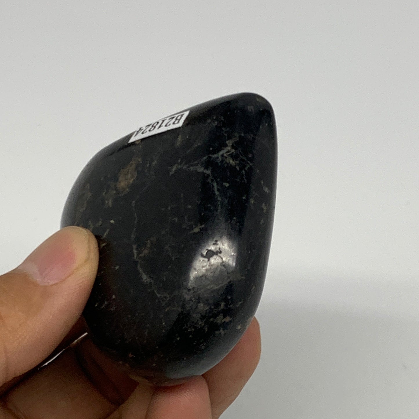 123g, 2.1"x2.4"x0.9", Black Tourmaline Heart Polished Crystal Home Decor, B21824