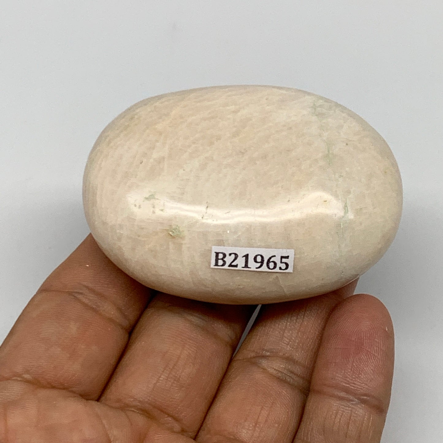 90.5g,2.4"x1.7"x0.9" White Moonstone Crystal Palm-Stone Polished Reiki, B21965