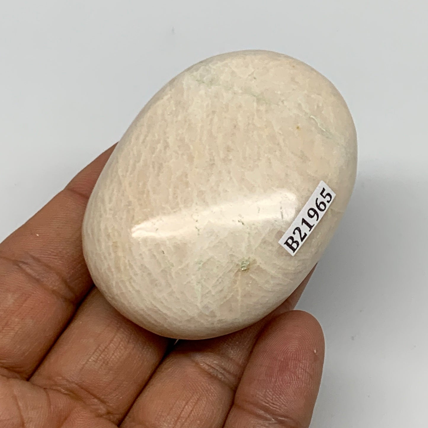 90.5g,2.4"x1.7"x0.9" White Moonstone Crystal Palm-Stone Polished Reiki, B21965