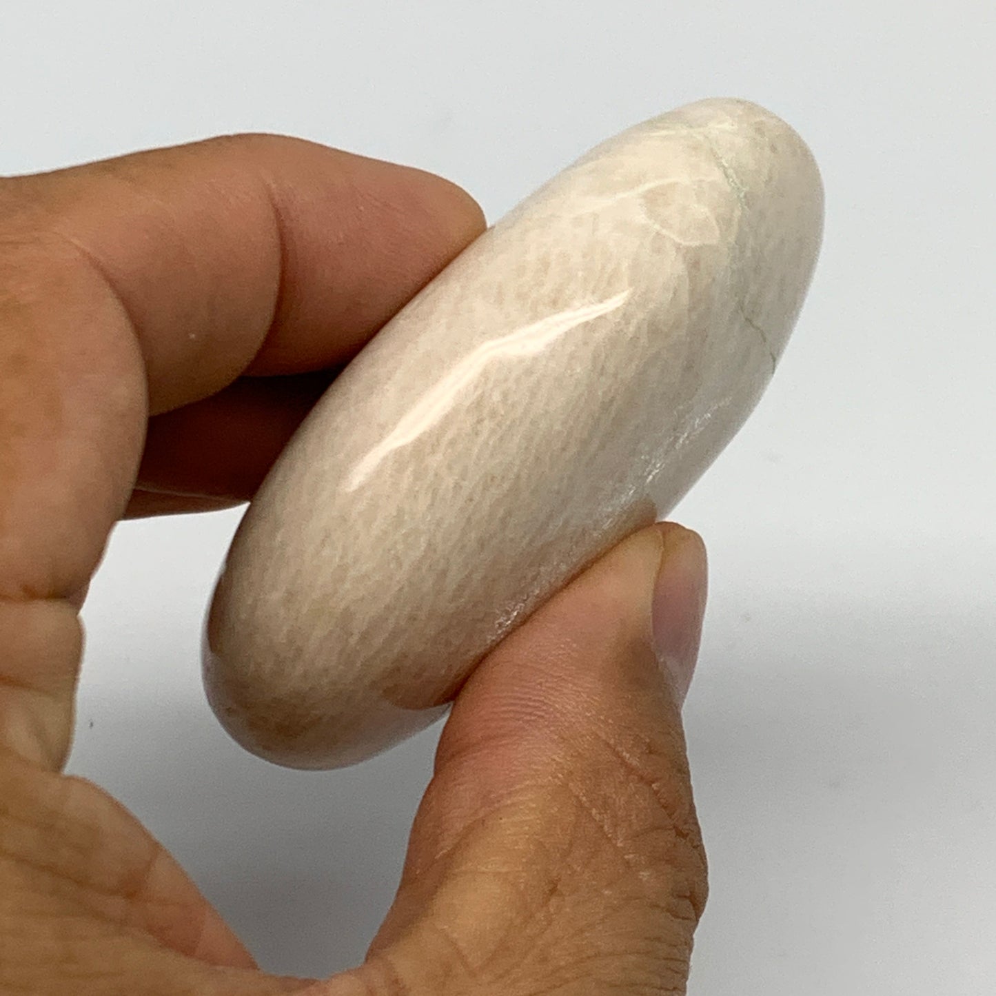 90.5g,2.4"x1.7"x0.9" White Moonstone Crystal Palm-Stone Polished Reiki, B21965