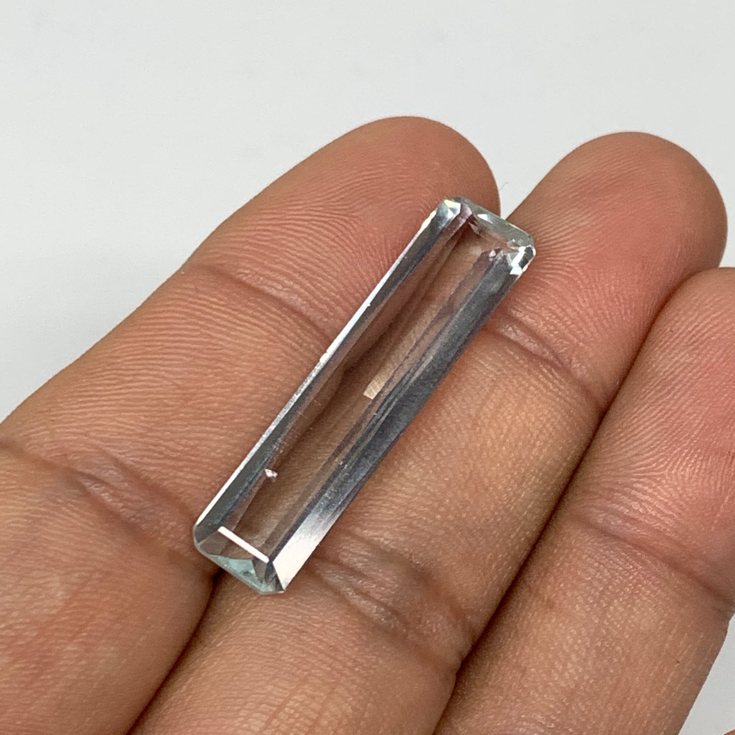 11.67cts, 32mmx8mmx4mm, Aquamarine Crystal Facetted Stone Loose @Pakistan,CTS115