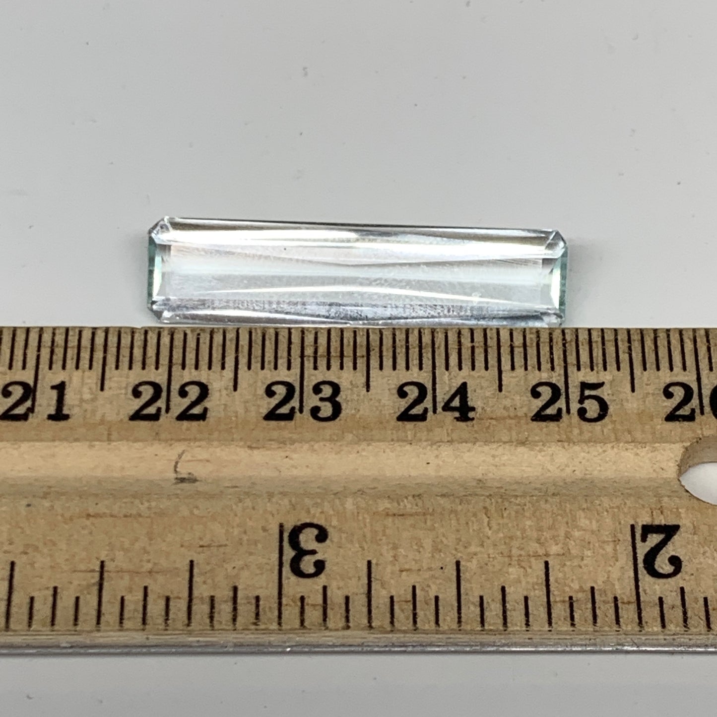 11.67cts, 32mmx8mmx4mm, Aquamarine Crystal Facetted Stone Loose @Pakistan,CTS115