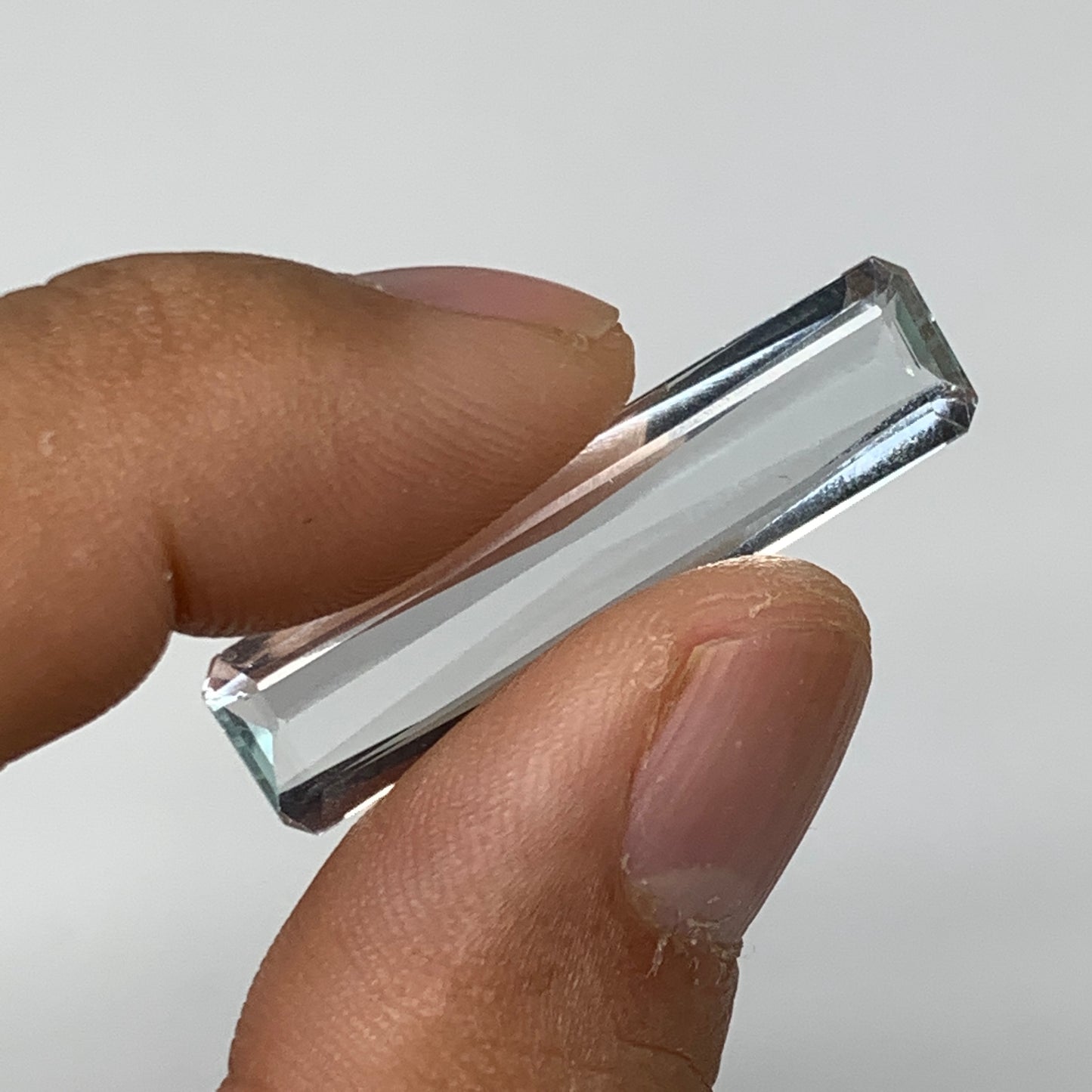 11.67cts, 32mmx8mmx4mm, Aquamarine Crystal Facetted Stone Loose @Pakistan,CTS115