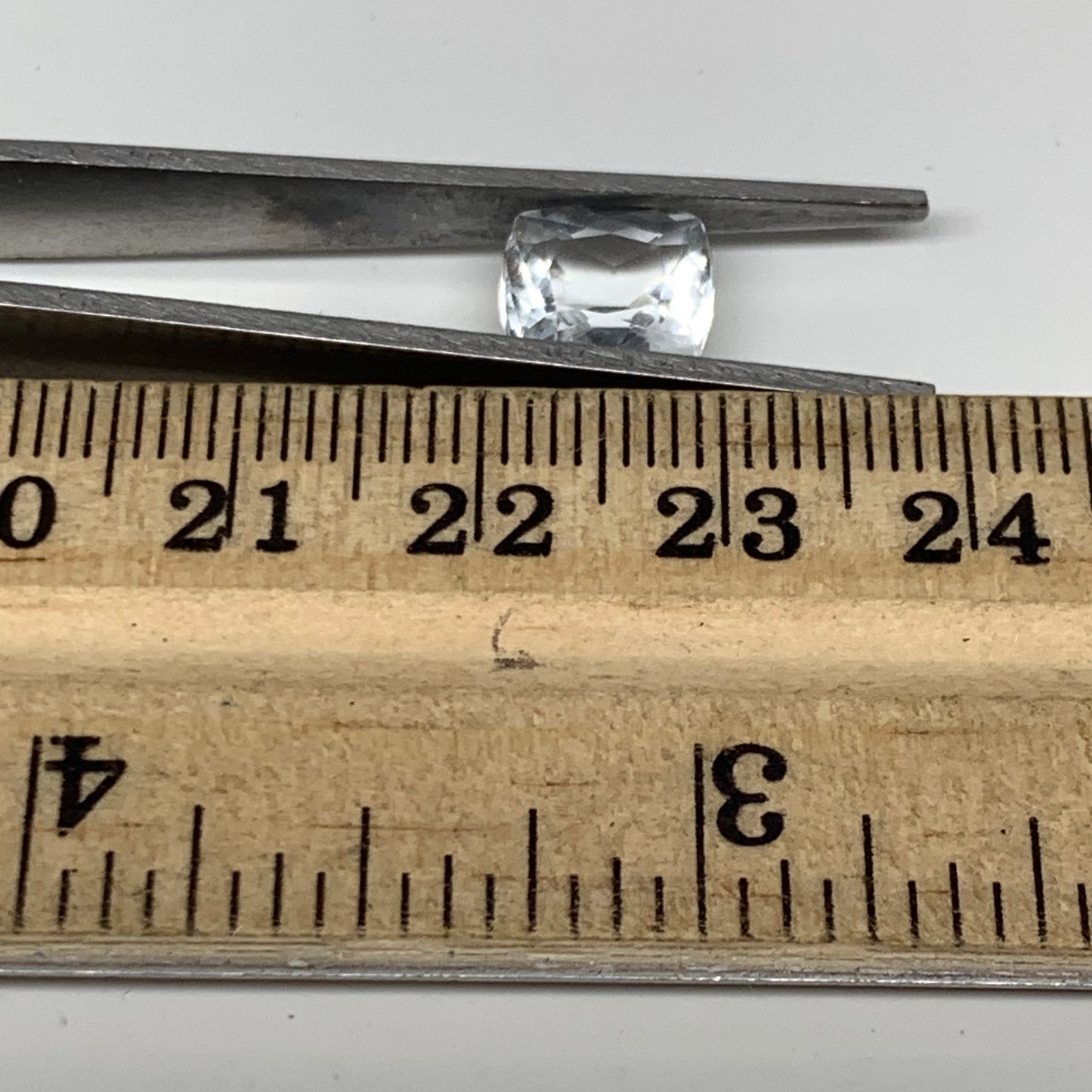 2.3cts, 9mmx7mmx5mm, Aquamarine Crystal Facetted Stone Loose @Pakistan,CTS122