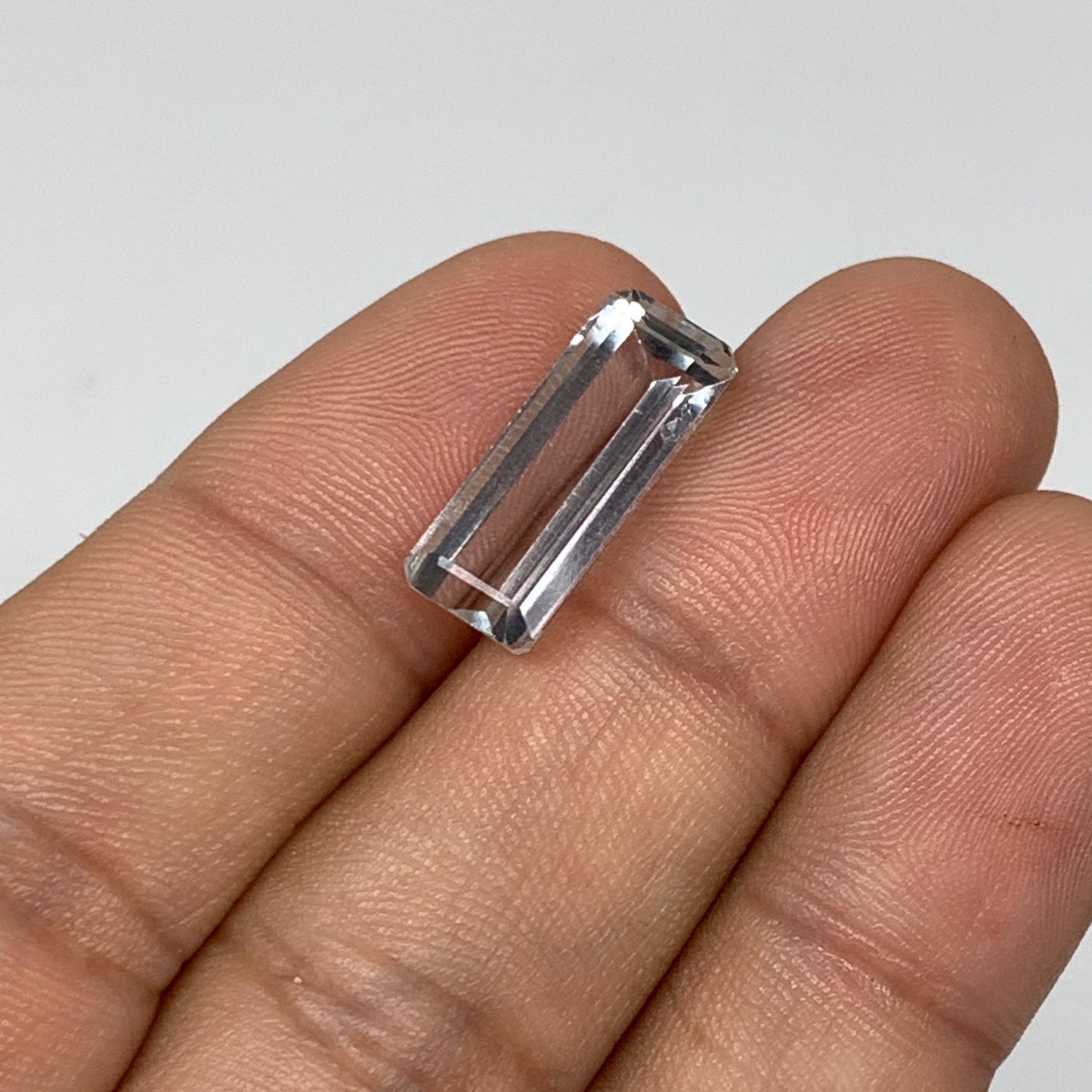 6.23cts, 17mmx7mmx5mm, Aquamarine Crystal Facetted Stone Loose @Pakistan,CTS134