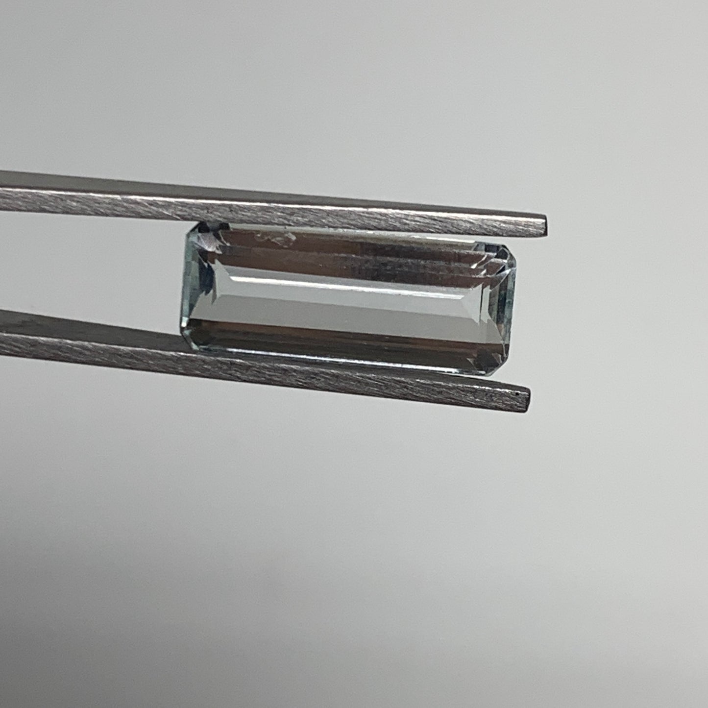 6.23cts, 17mmx7mmx5mm, Aquamarine Crystal Facetted Stone Loose @Pakistan,CTS134