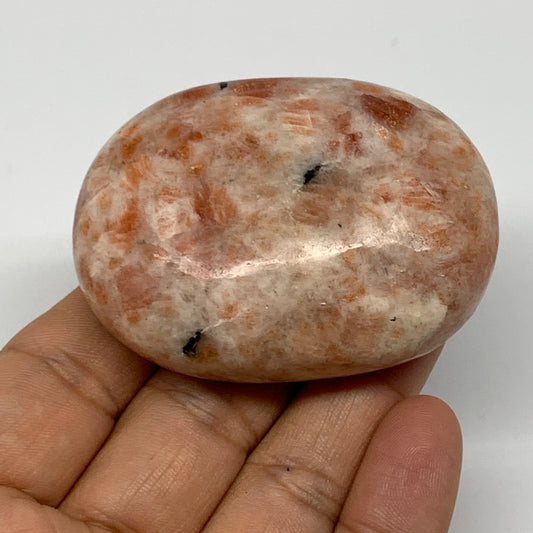 101.1g, 2.4"x1.7"x0.9", Natural Sunstone Palm-Stone Polished from India, B22006