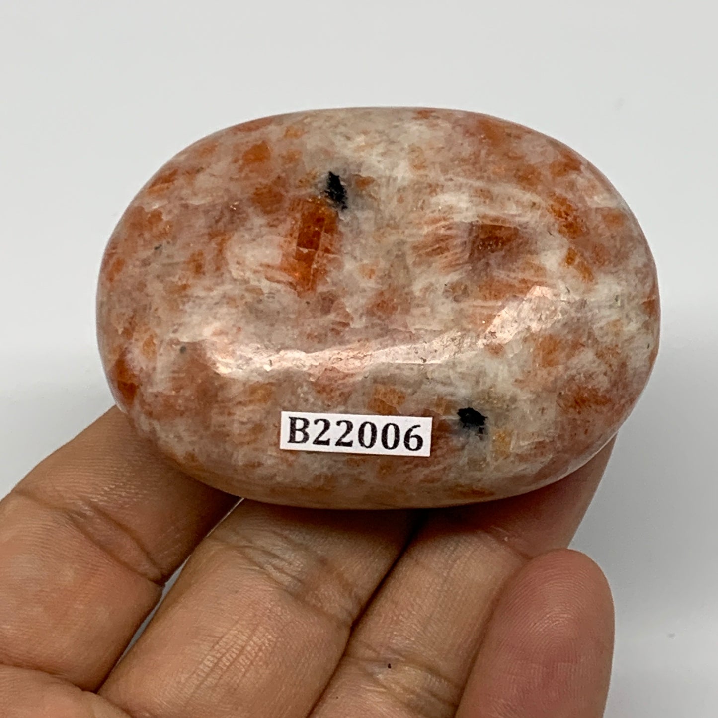 101.1g, 2.4"x1.7"x0.9", Natural Sunstone Palm-Stone Polished from India, B22006