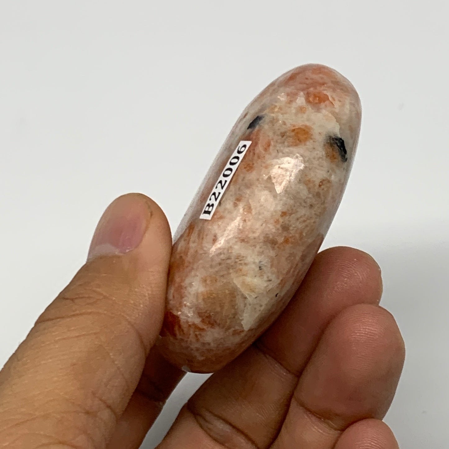 101.1g, 2.4"x1.7"x0.9", Natural Sunstone Palm-Stone Polished from India, B22006
