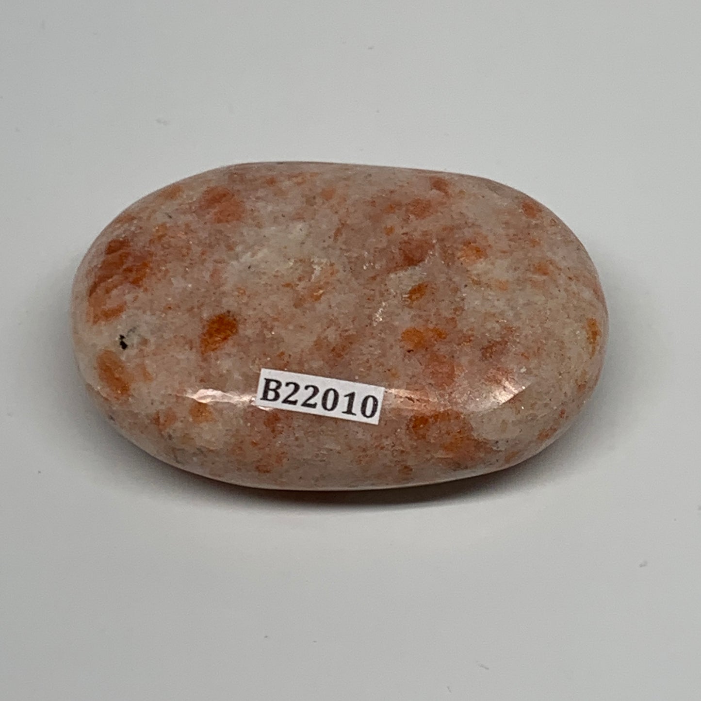 109.3g, 2.6"x1.8"x0.9", Natural Sunstone Palm-Stone Polished from India, B22010
