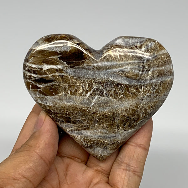 156.5g,2.7"x3.1"x0.9" Natural Chocolate Gray Onyx Heart Polished @Morocco,B18768
