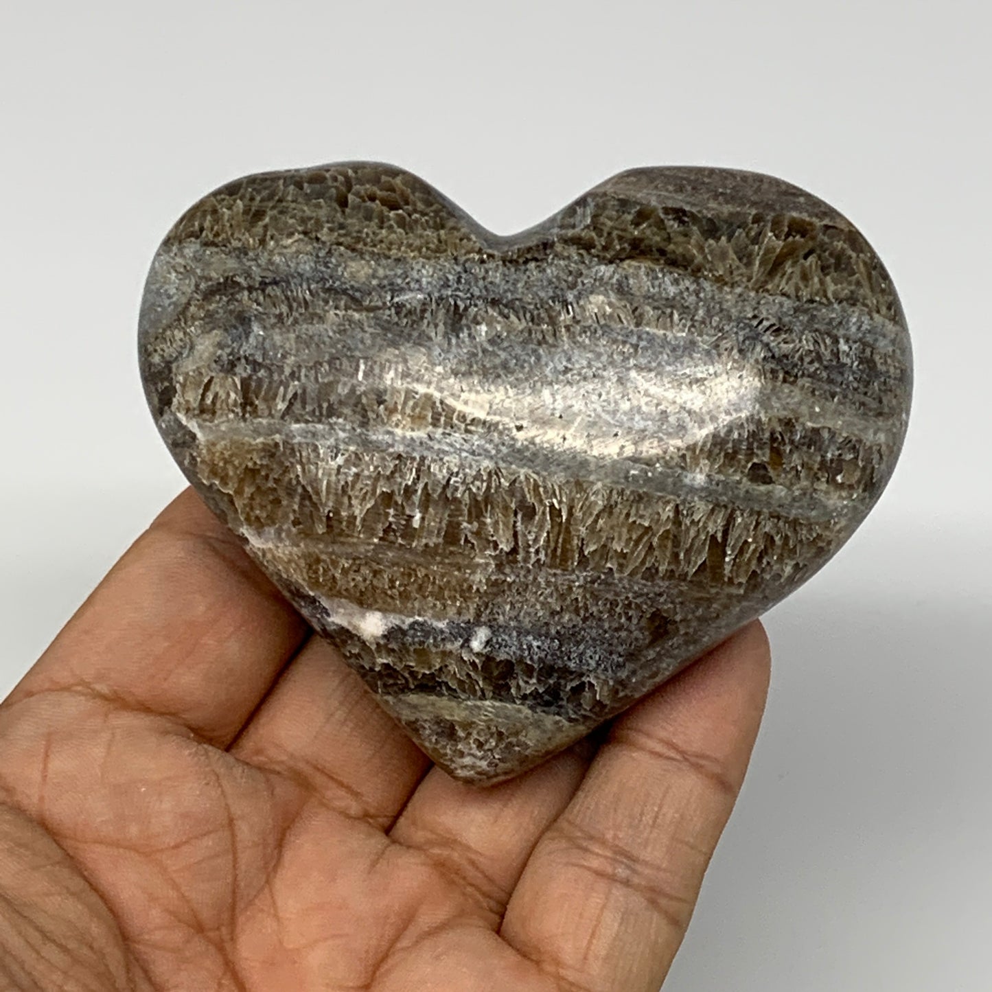 179.6g,2.6"x3.1"x1.2" Natural Chocolate Gray Onyx Heart Polished @Morocco,B18771