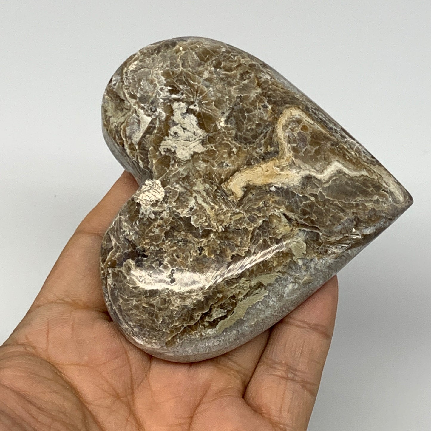 162.3g,3.1"x3.4"x0.8" Natural Chocolate Gray Onyx Heart Polished @Morocco,B18772