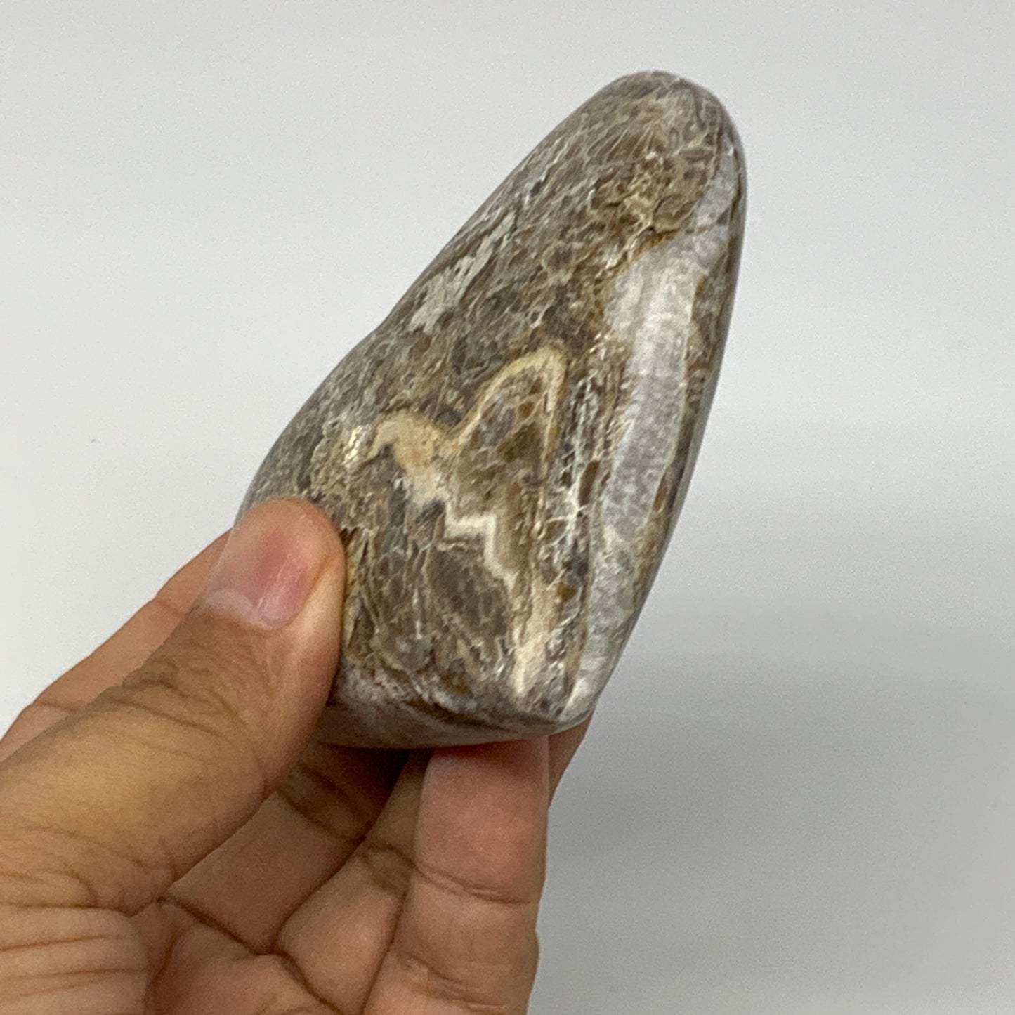 162.3g,3.1"x3.4"x0.8" Natural Chocolate Gray Onyx Heart Polished @Morocco,B18772