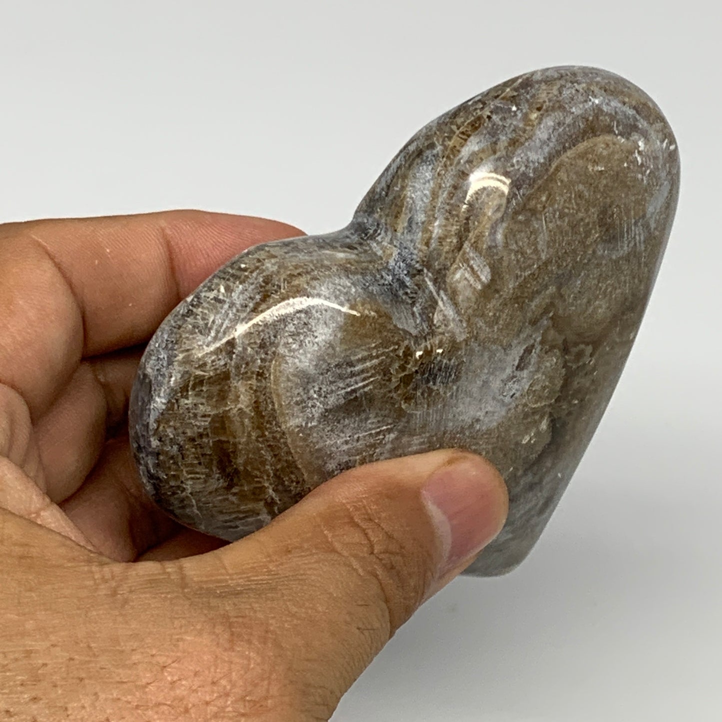 213.5g,3"x3.5"x1.2" Natural Chocolate Gray Onyx Heart Polished @Morocco,B18784