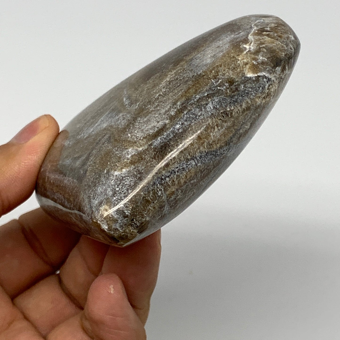 213.5g,3"x3.5"x1.2" Natural Chocolate Gray Onyx Heart Polished @Morocco,B18784