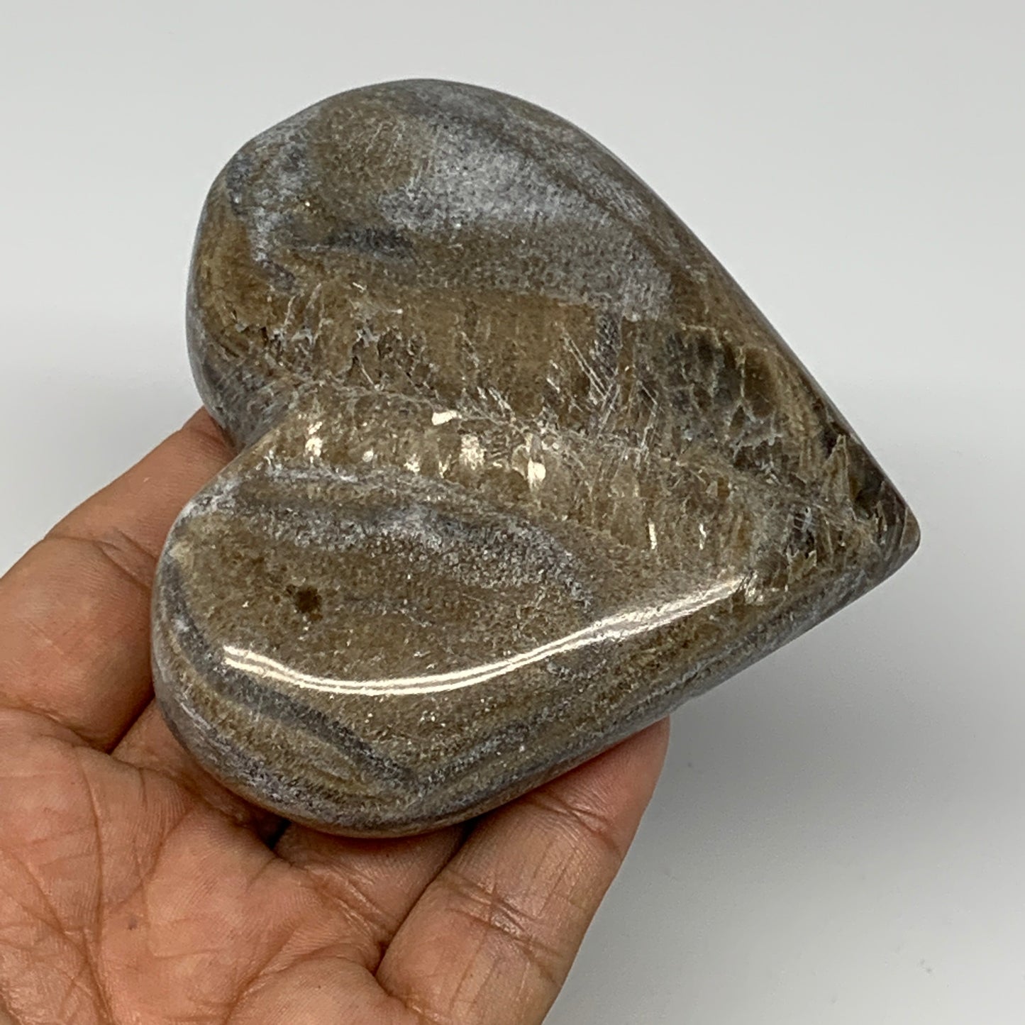 212.4g,3.2"x3.5"x1" Natural Chocolate Gray Onyx Heart Polished @Morocco,B18790