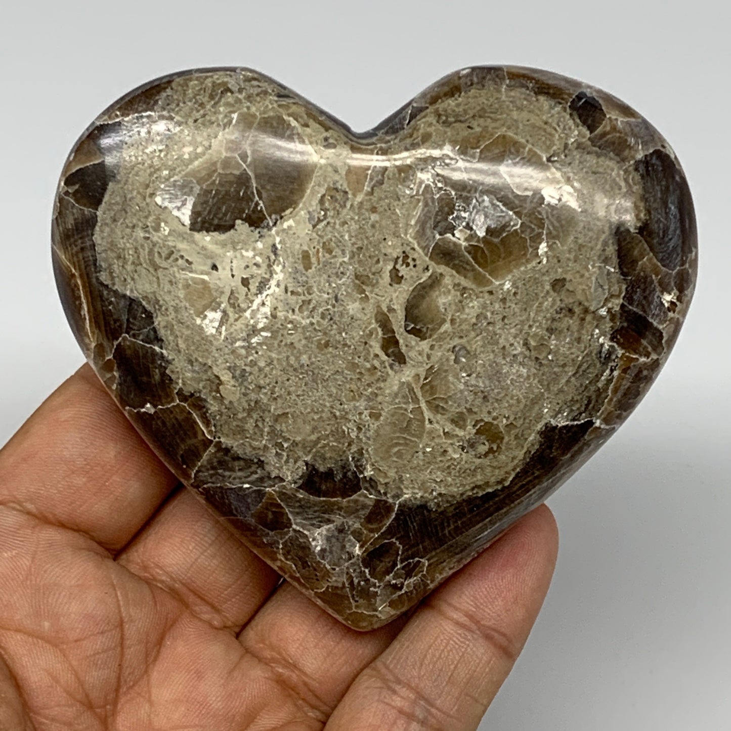 167.8g,2.9"x3.3"x0.8" Natural Chocolate Gray Onyx Heart Polished @Morocco,B18795