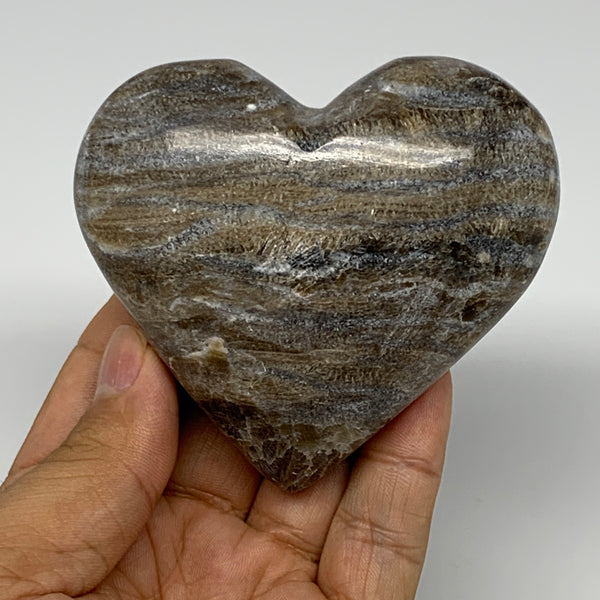 205.4g,2.9"x3.1"x1.3" Natural Chocolate Gray Onyx Heart Polished @Morocco,B18797