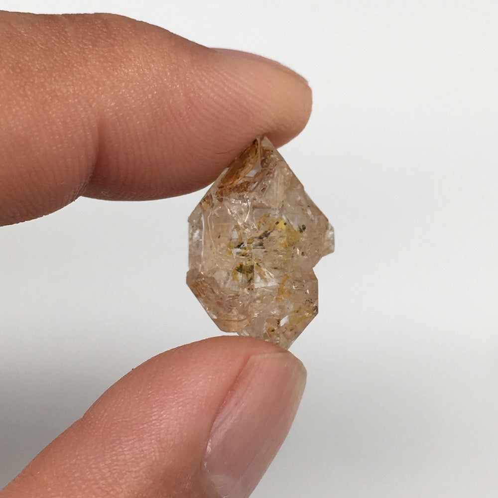 16ct,20mmx13mmx12mm Fluorescent Petroleum Diamond Quartz, DQ105