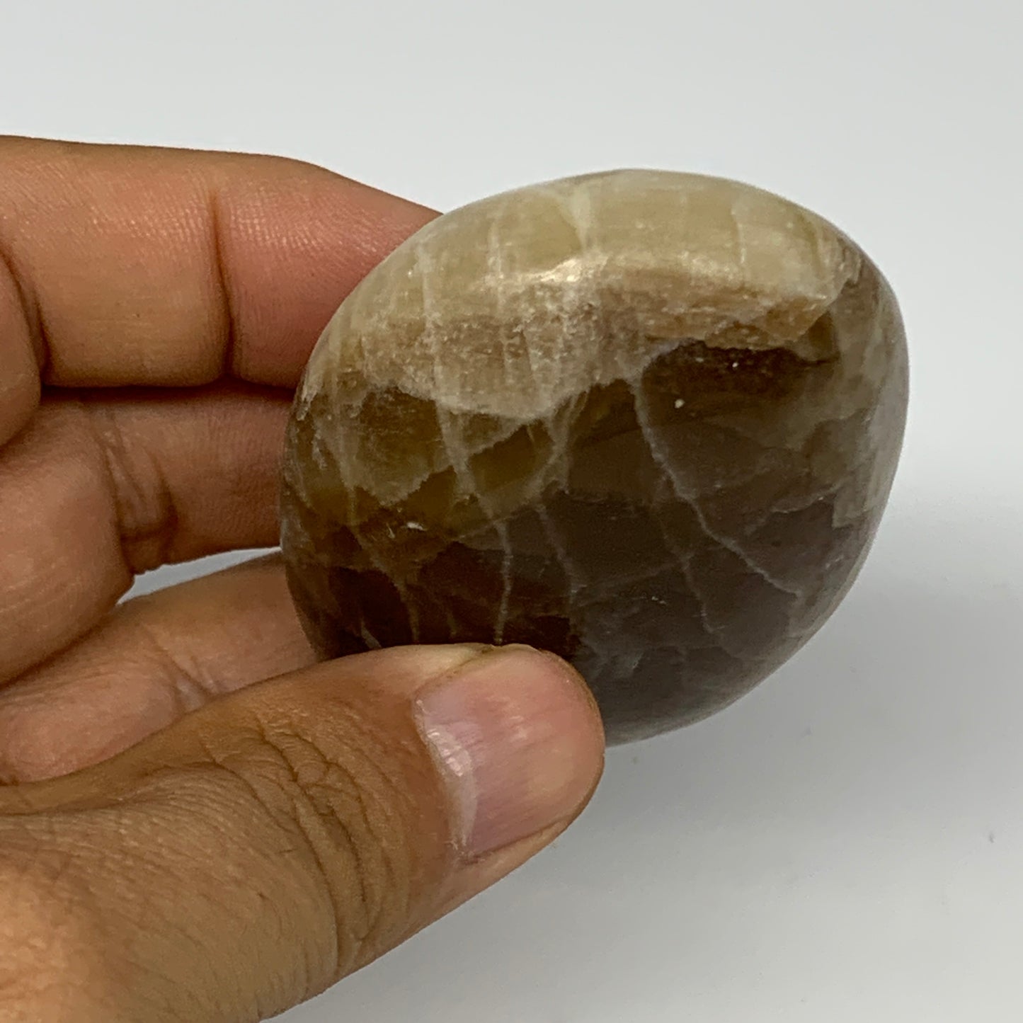117.9g, 2.5"x1.8"x0.9", Honey Calcite Palm-Stone Reiki @Afghanistan, B14888