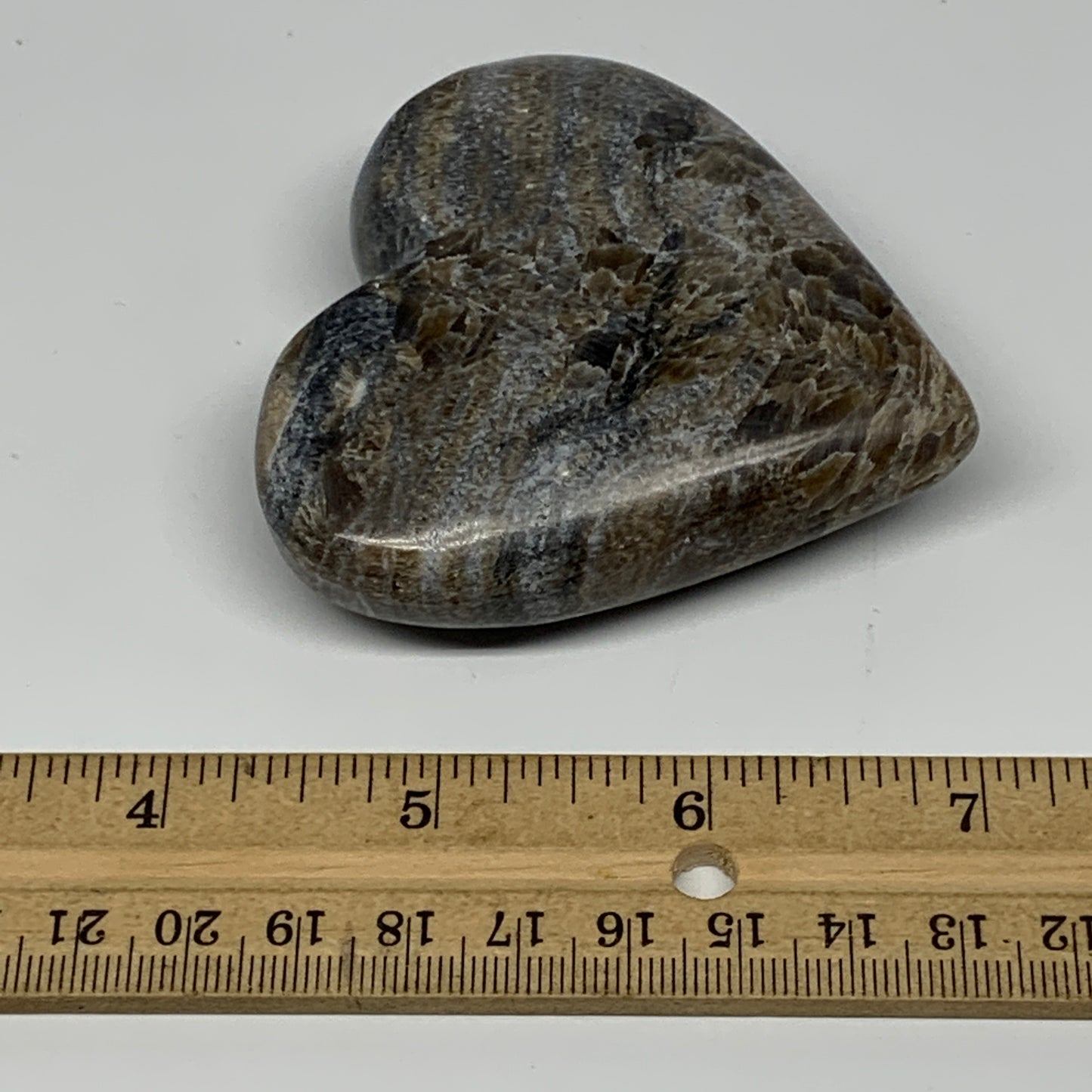 140g,2.7"x2.9"x0.9" Natural Chocolate Gray Onyx Heart Polished @Morocco,B18803