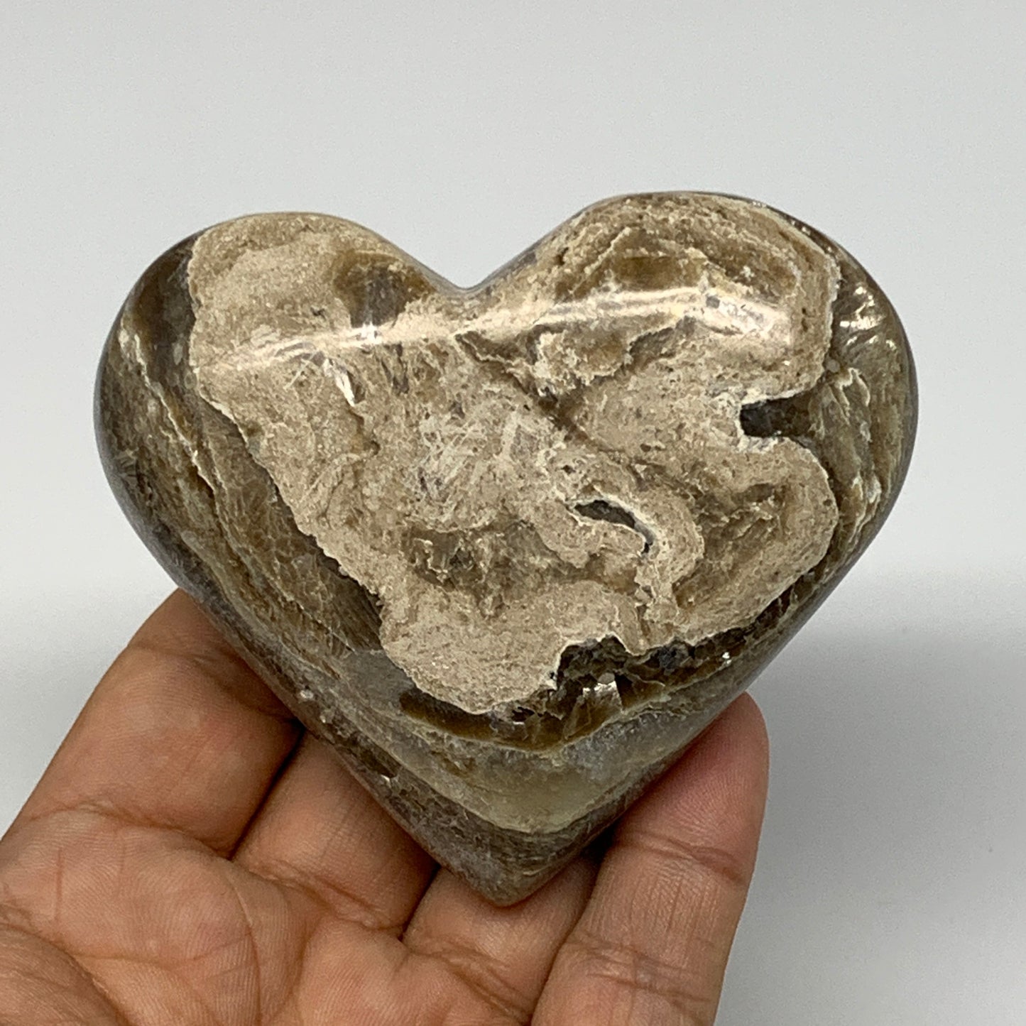 183.8g,2.7"x3.3"x1" Natural Chocolate Gray Onyx Heart Polished @Morocco,B18806
