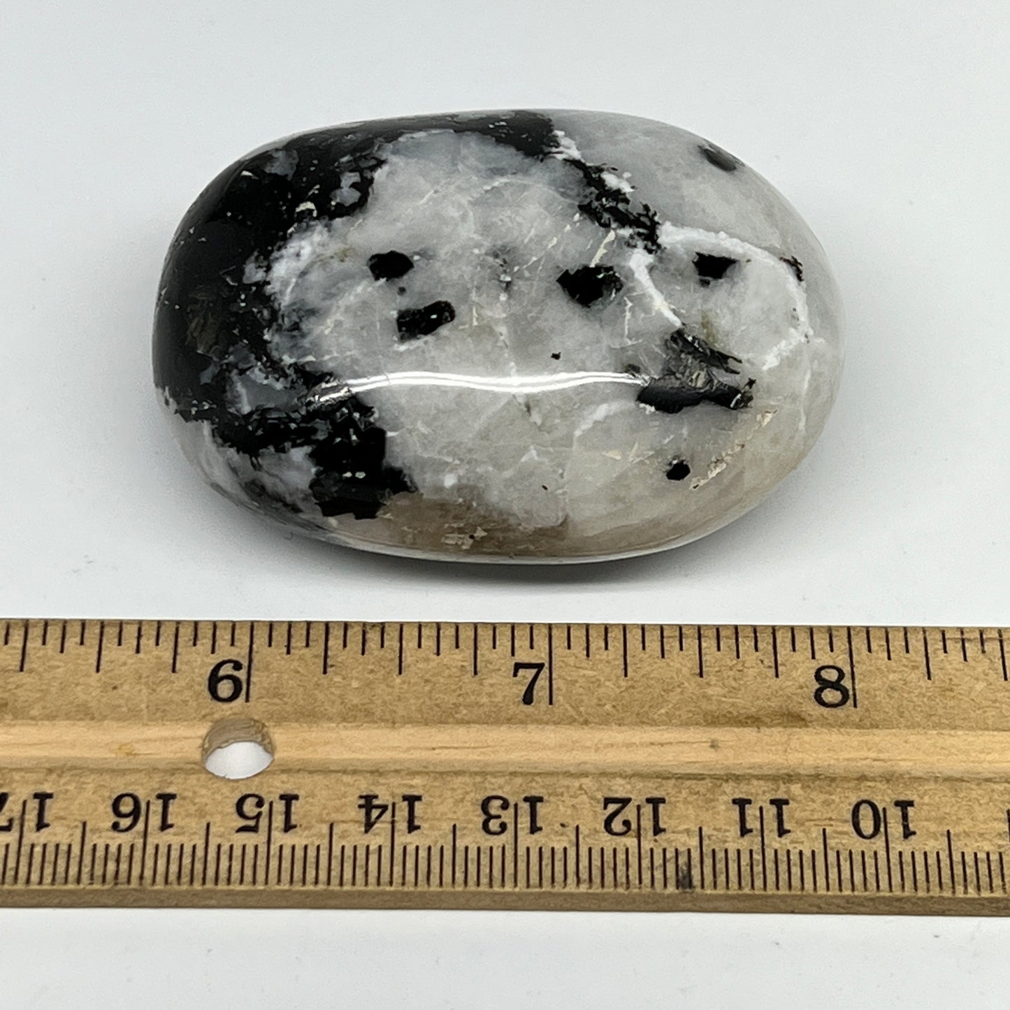 115.5g,2.4"x1.7"x1.2", Rainbow Moonstone Palm-Stone Polished from India, B21242
