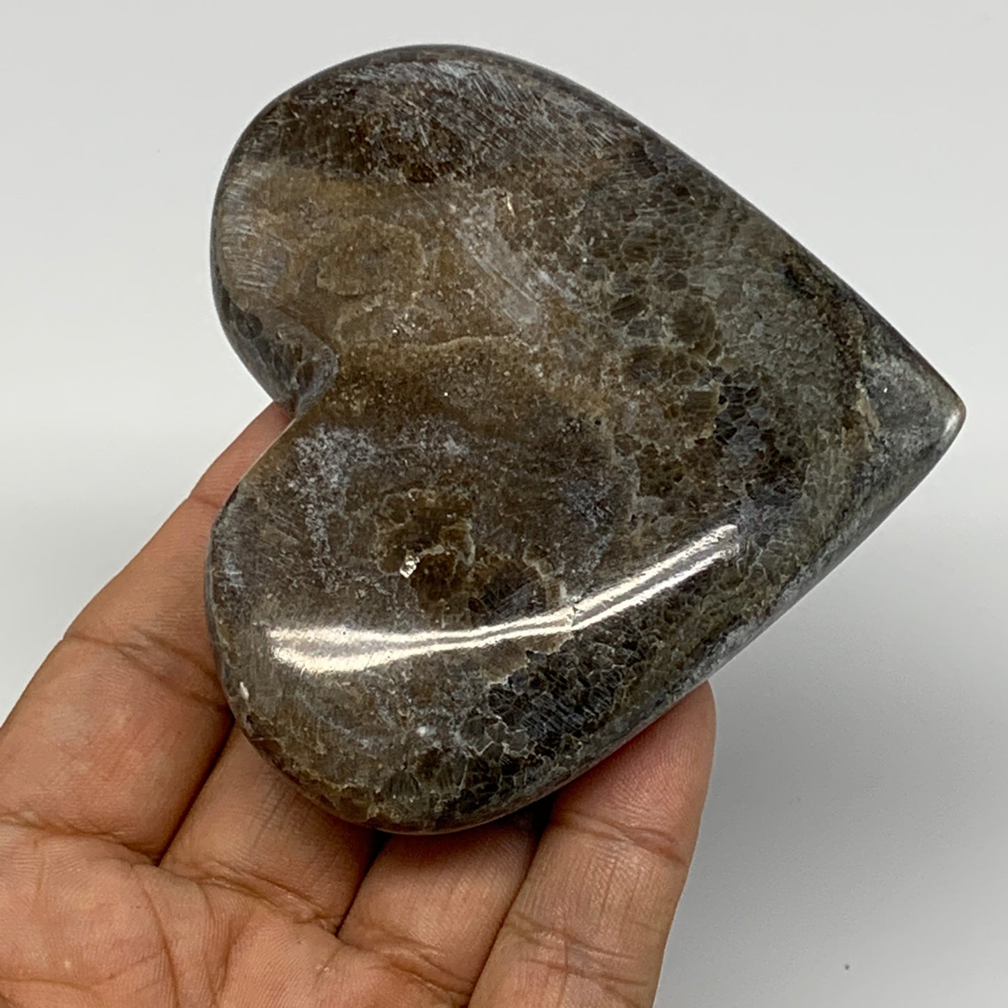 169.3g,3"x3.4"x0.8" Natural Chocolate Gray Onyx Heart Polished @Morocco,B18812