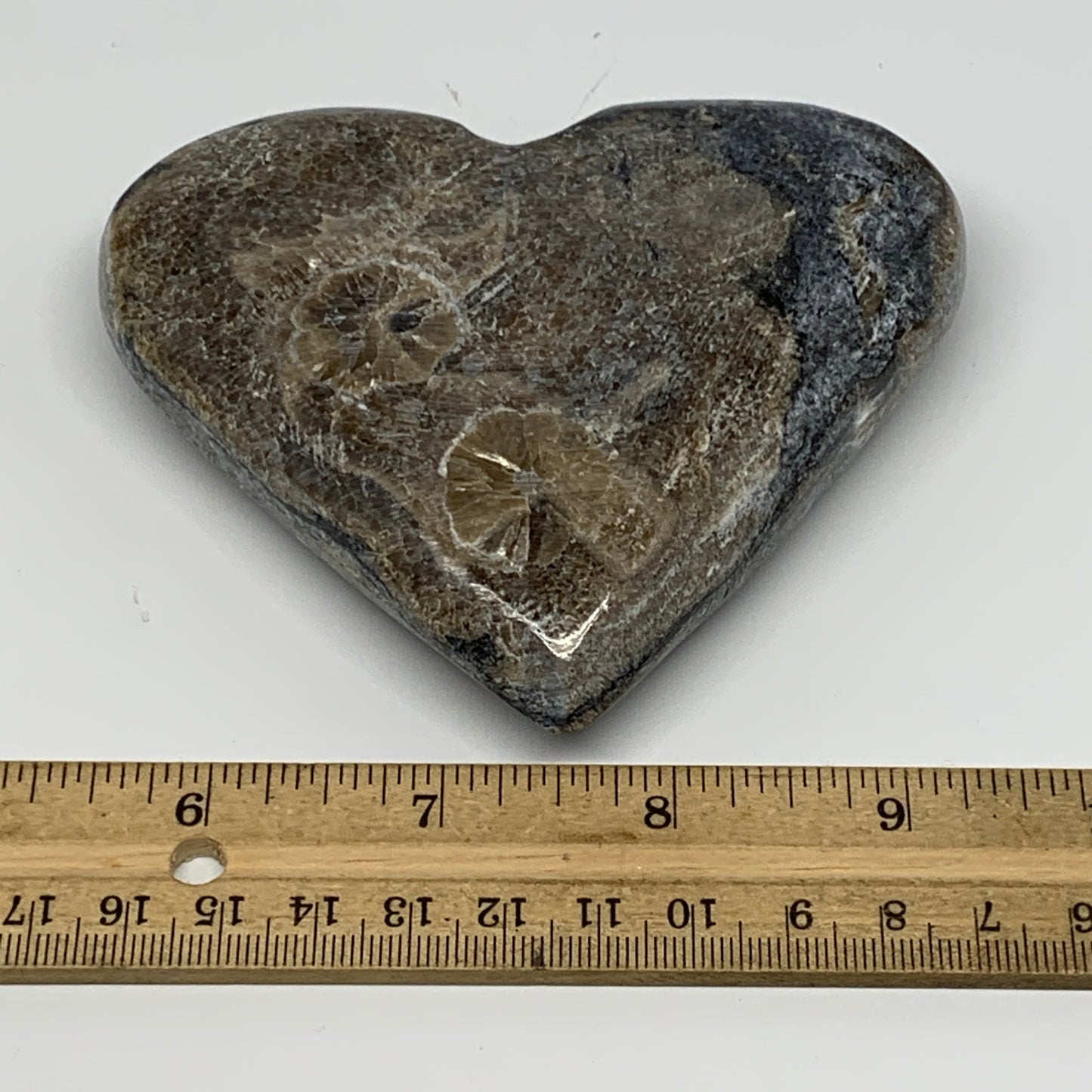 277.6g,3.7"x4.1"x0.9" Natural Chocolate Gray Onyx Heart Polished @Morocco,B18814