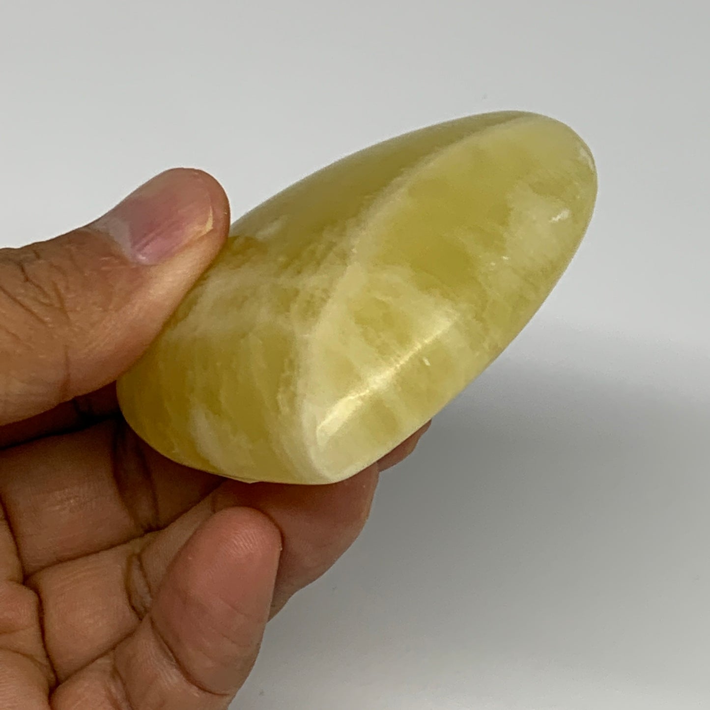 124.2g, 2.3"x2.5"x0.9" Lemon Calcite Heart Crystal Gemstones @Afghanistan, B2685