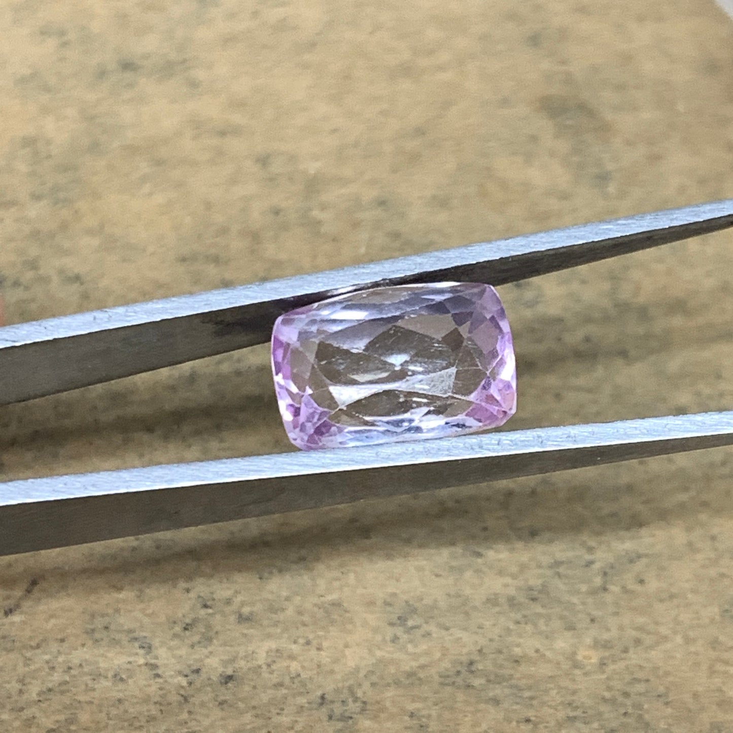 6.77cts, 12mmx8mmx7mm,Heated Kunzite Crystal Facetted Stone @Afghanistan,CTS220
