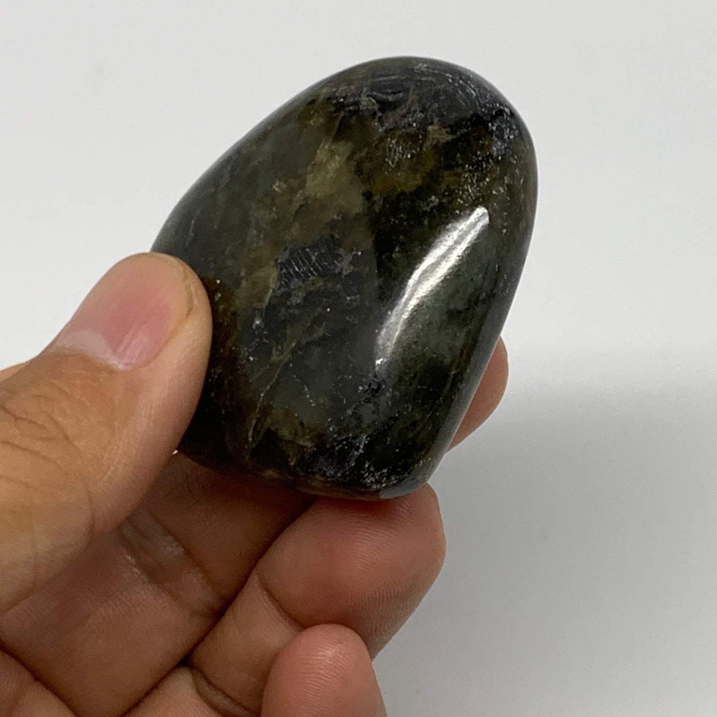 73.5g, 1.9"x2.1"x0.8" Natural Labradorite Heart Small Polished Healing Crystal,