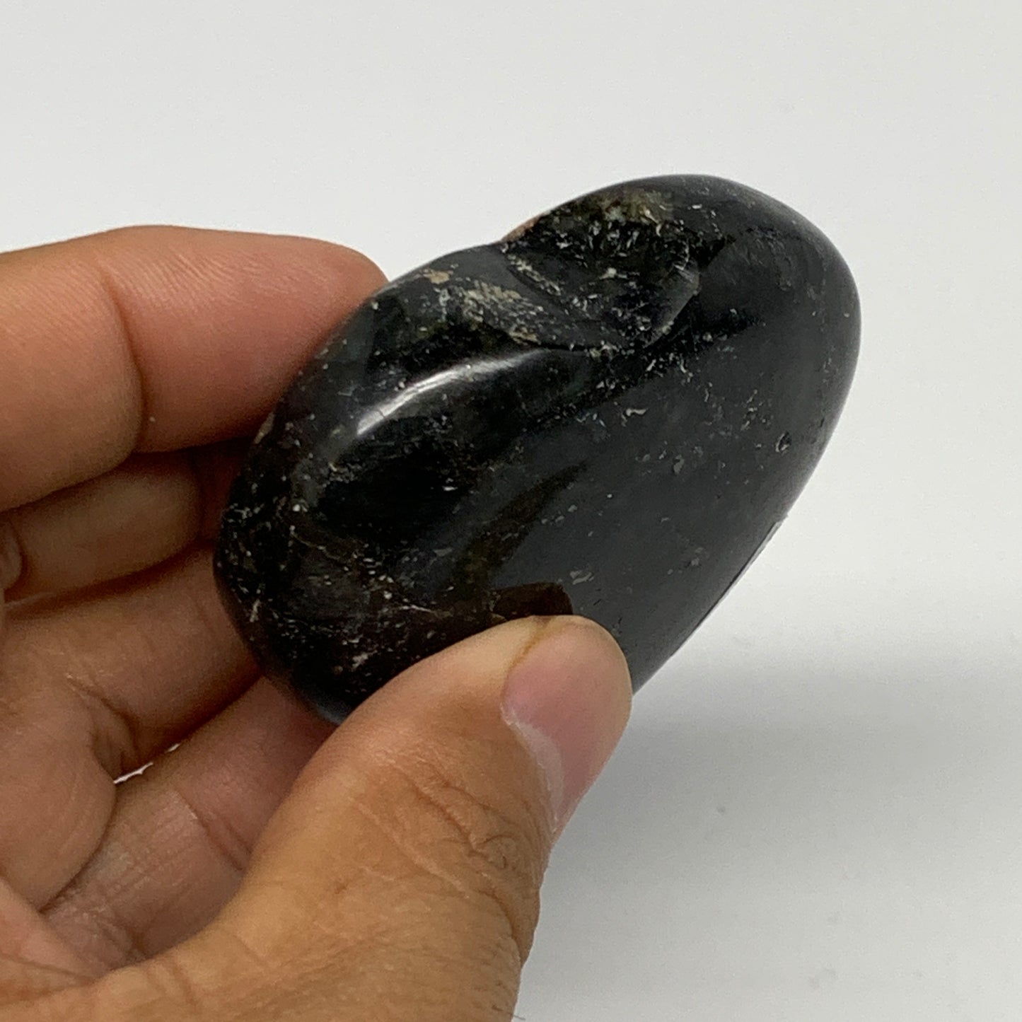 97.9g, 2.2"x2.3"x0.9" Natural Labradorite Heart Small Polished Healing Crystal,