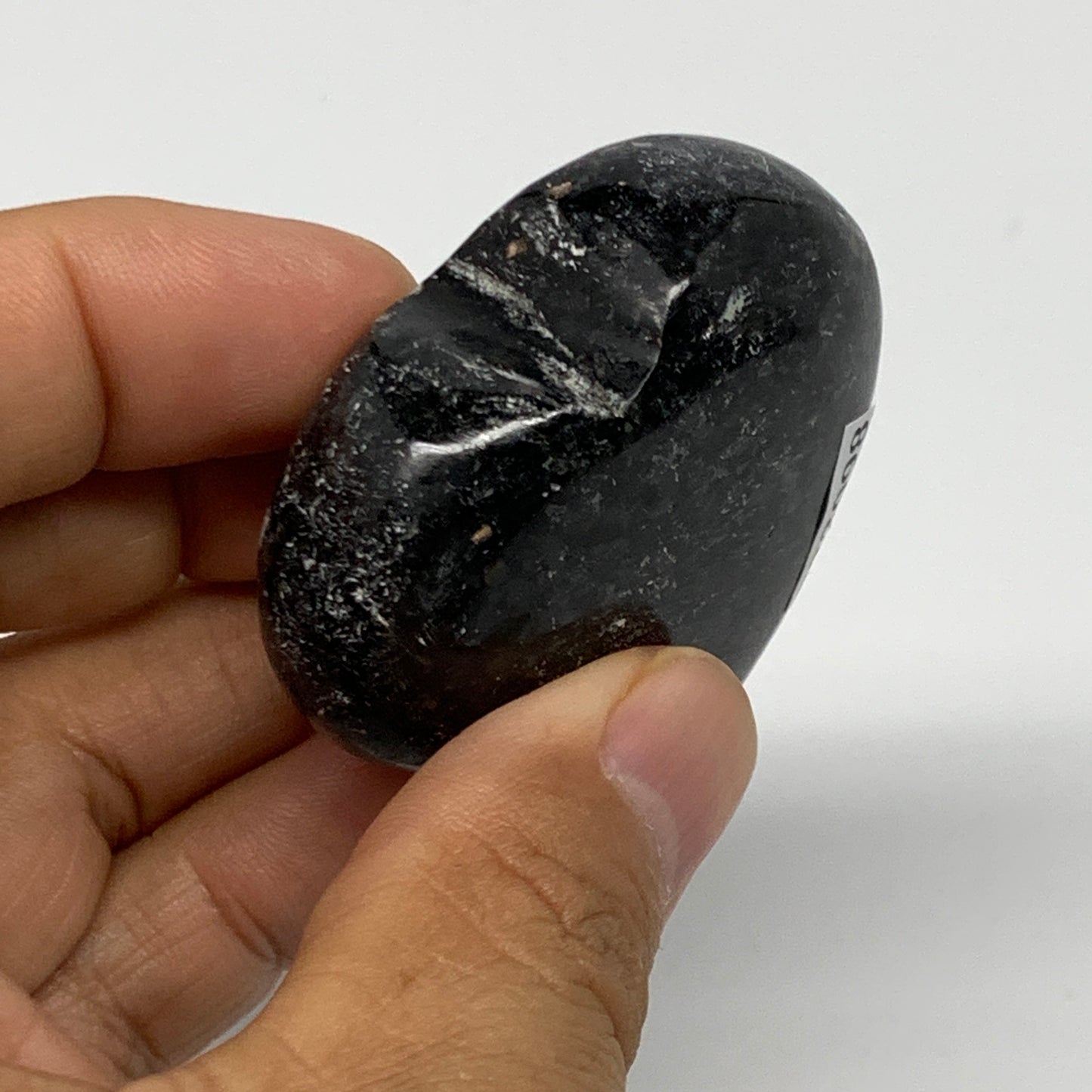 75.4g,1.8"x1.9"x0.8" Natural Labradorite Heart Small Polished Crystal, B22098