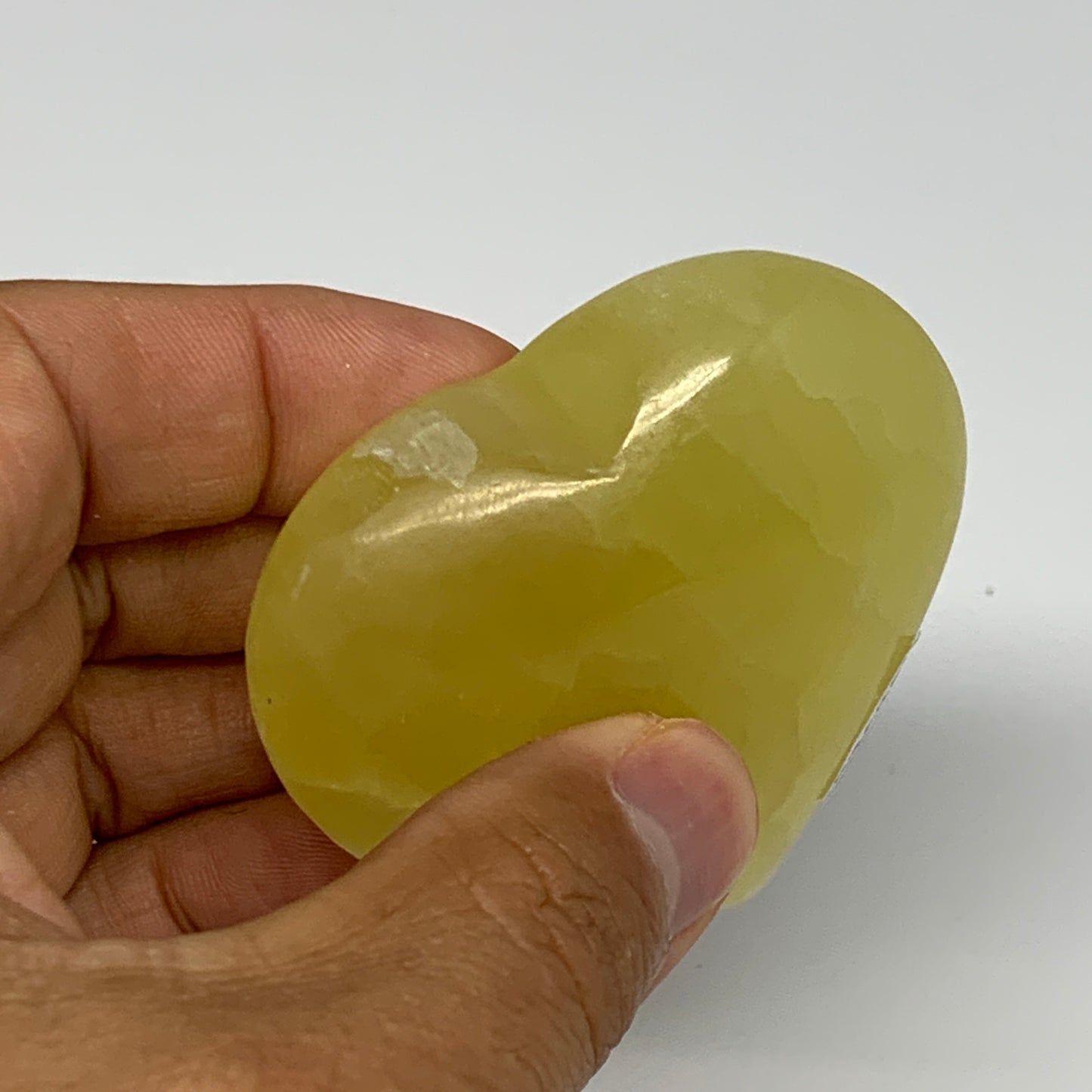 111.4g, 2.1"x2.3"x1" Lemon Calcite Heart Crystal Gemstones @Afghanistan, B26868