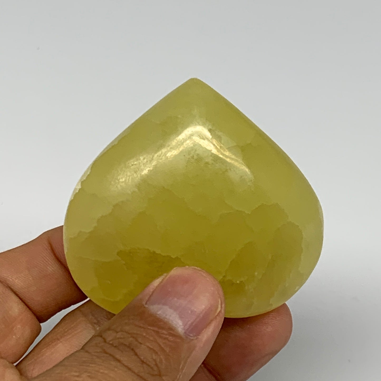 111.4g, 2.1"x2.3"x1" Lemon Calcite Heart Crystal Gemstones @Afghanistan, B26868