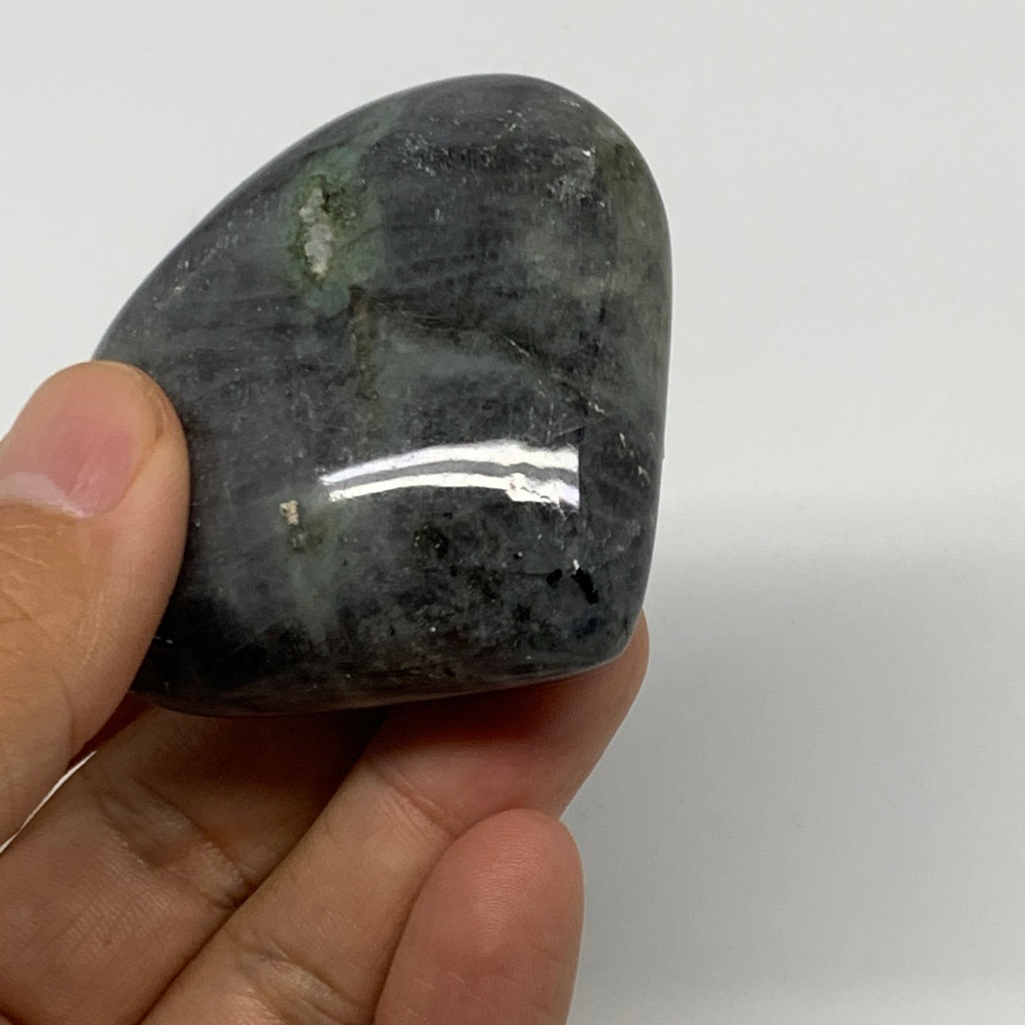96.3g,2.1"x2.4"x0.9" Natural Labradorite Heart Small Polished Crystal, B22099